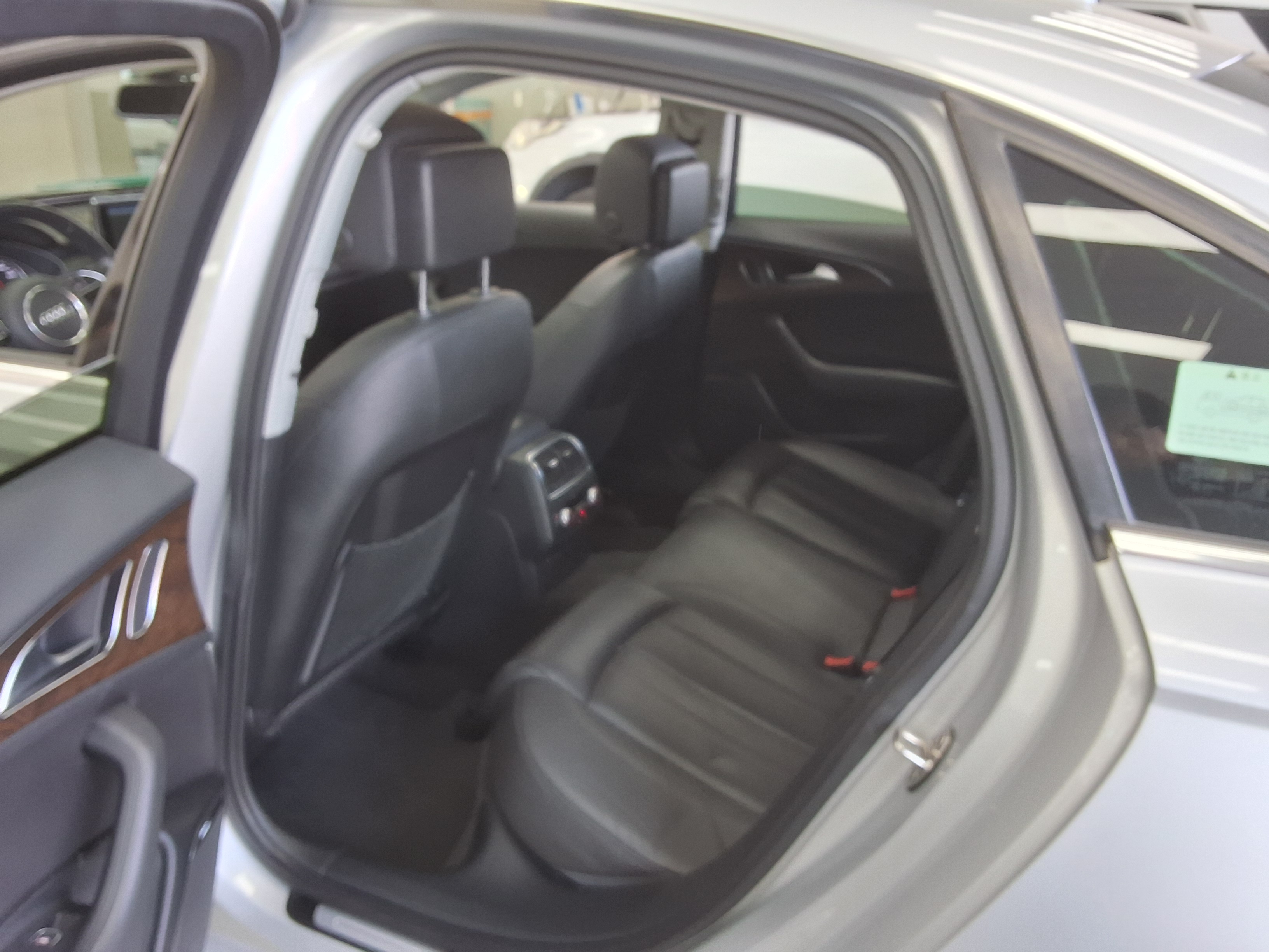 Audi A6 2014 - Image 11