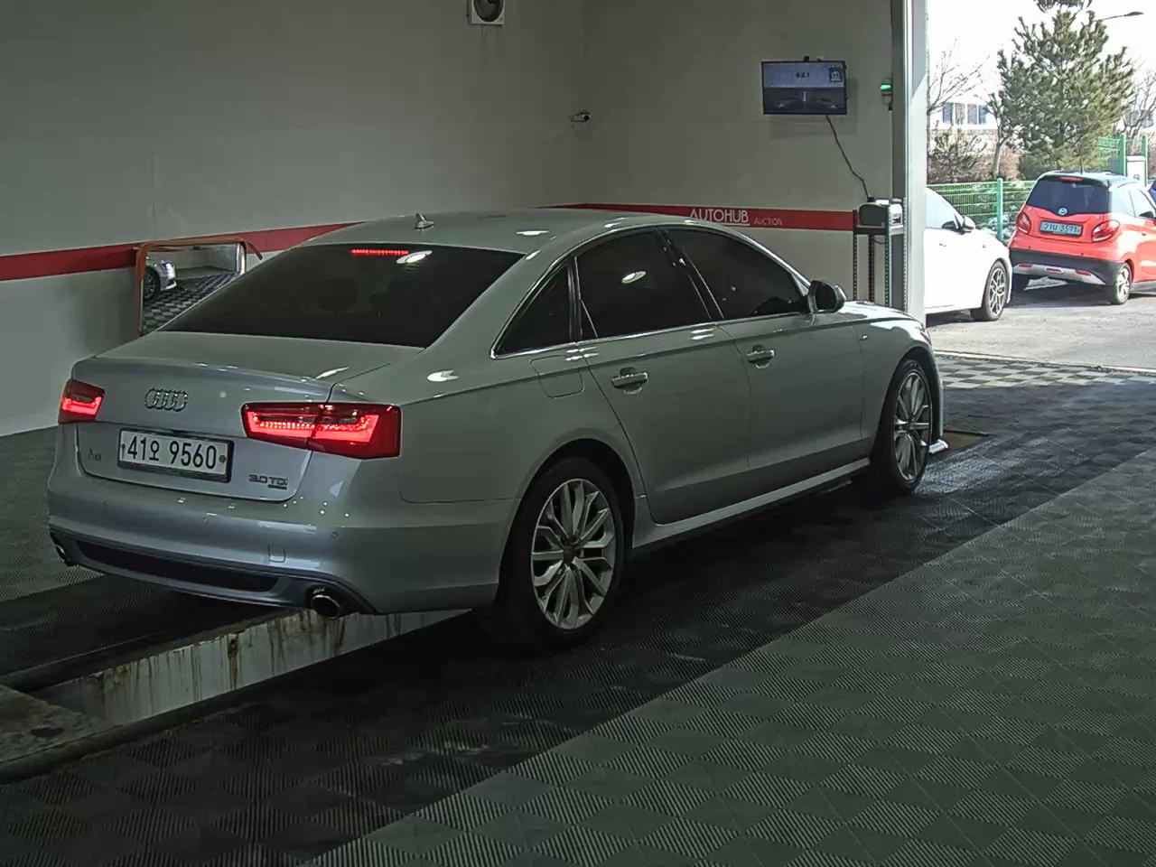 Audi A6 2014 - Image 4