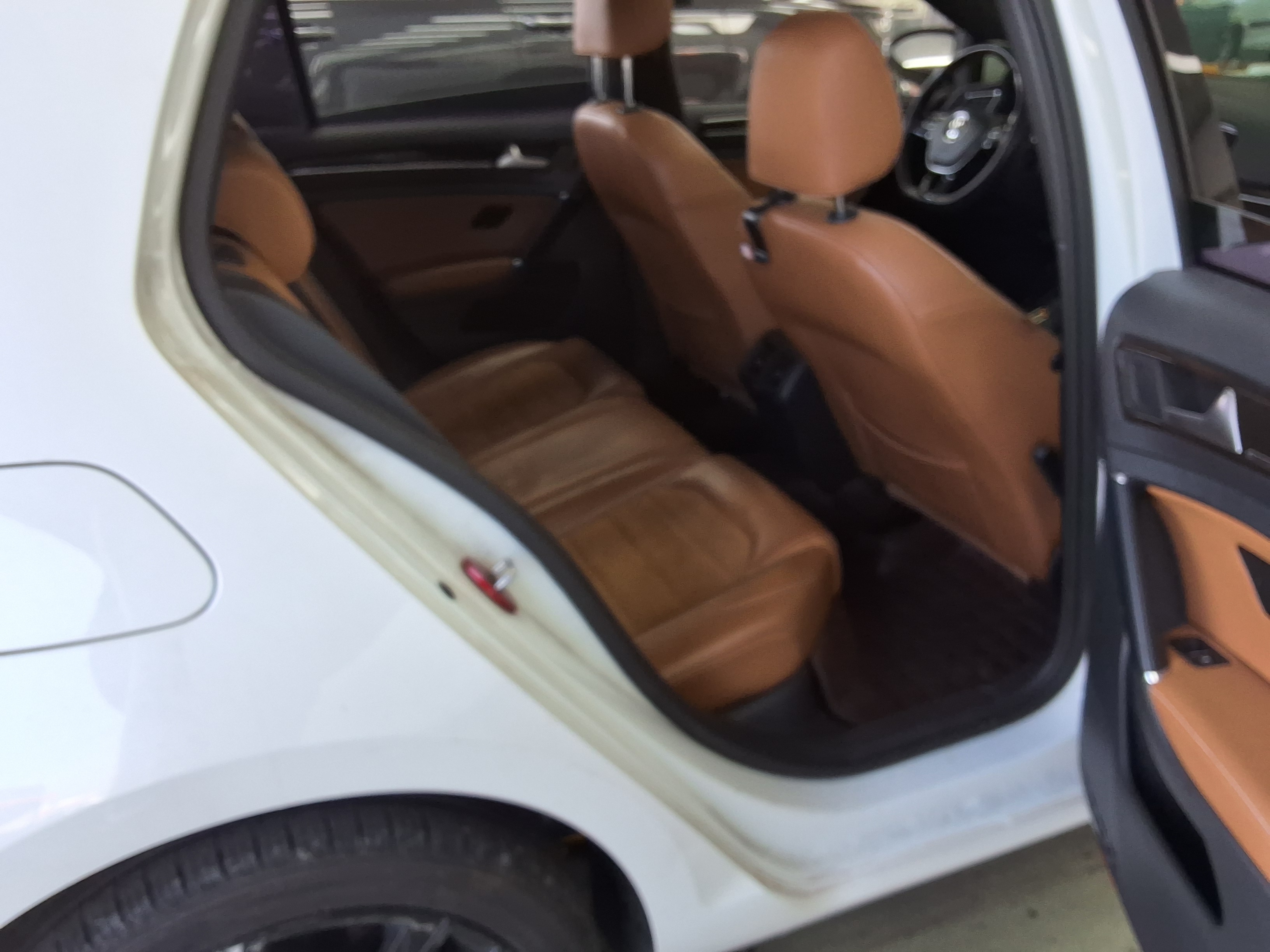 فولكس فاجن جولف 2015 - صورة 12