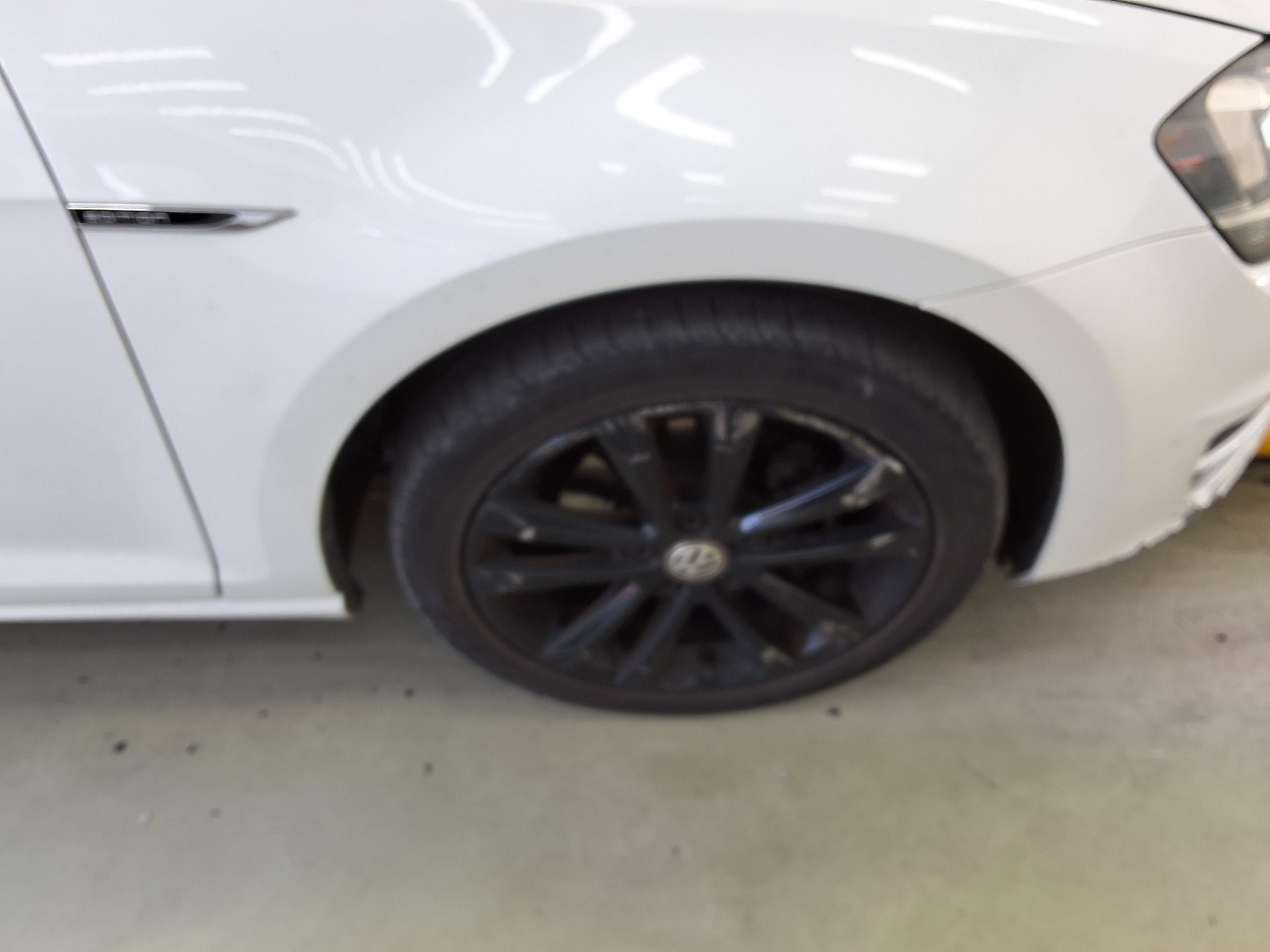 فولكس فاجن جولف 2015 - صورة 18