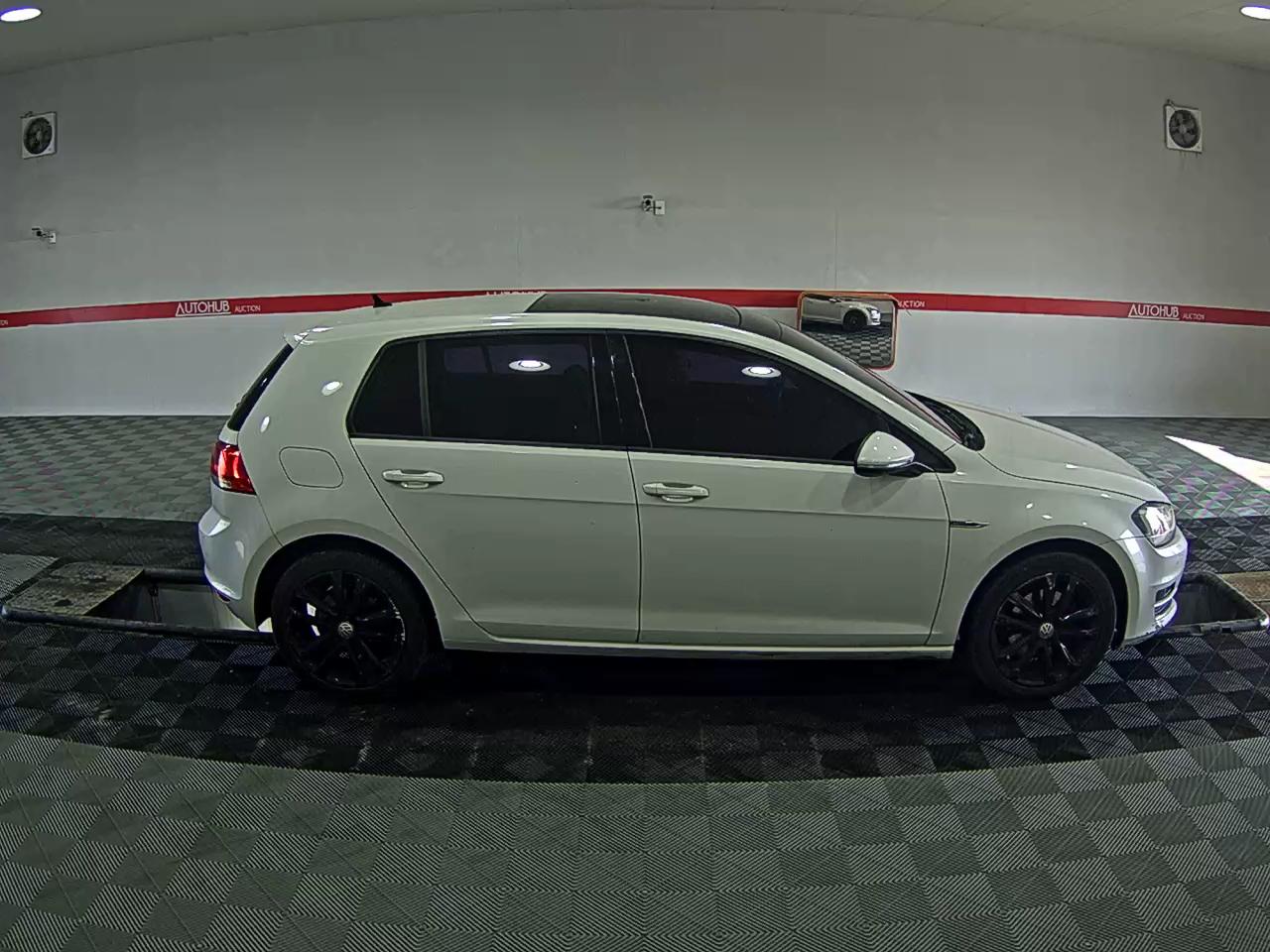 فولكس فاجن جولف 2015 - صورة 3