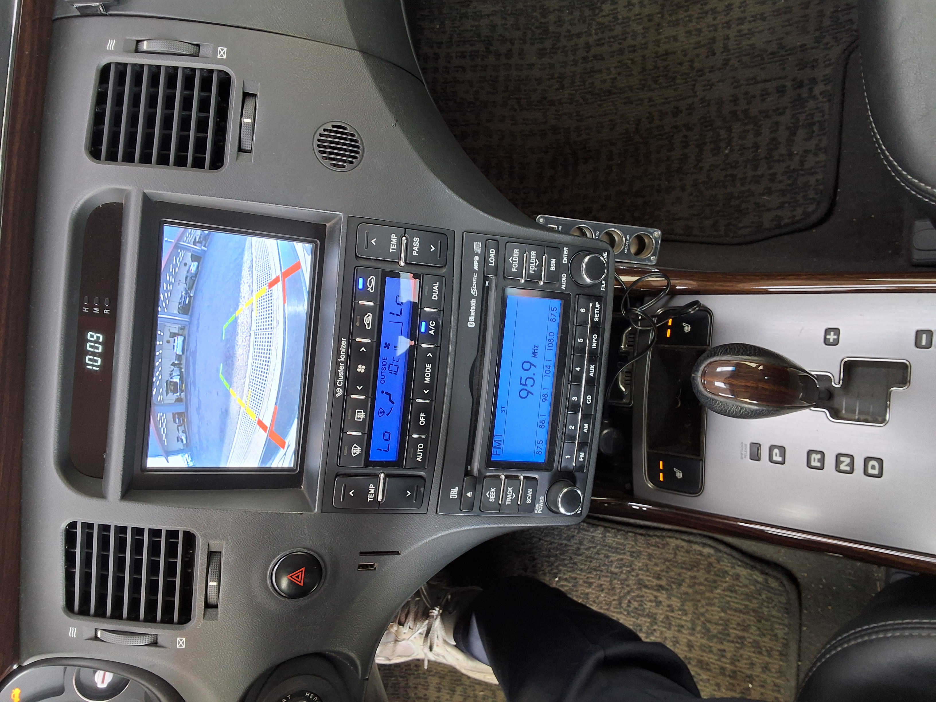 Hyundai Grandeur 2010 - Image 10