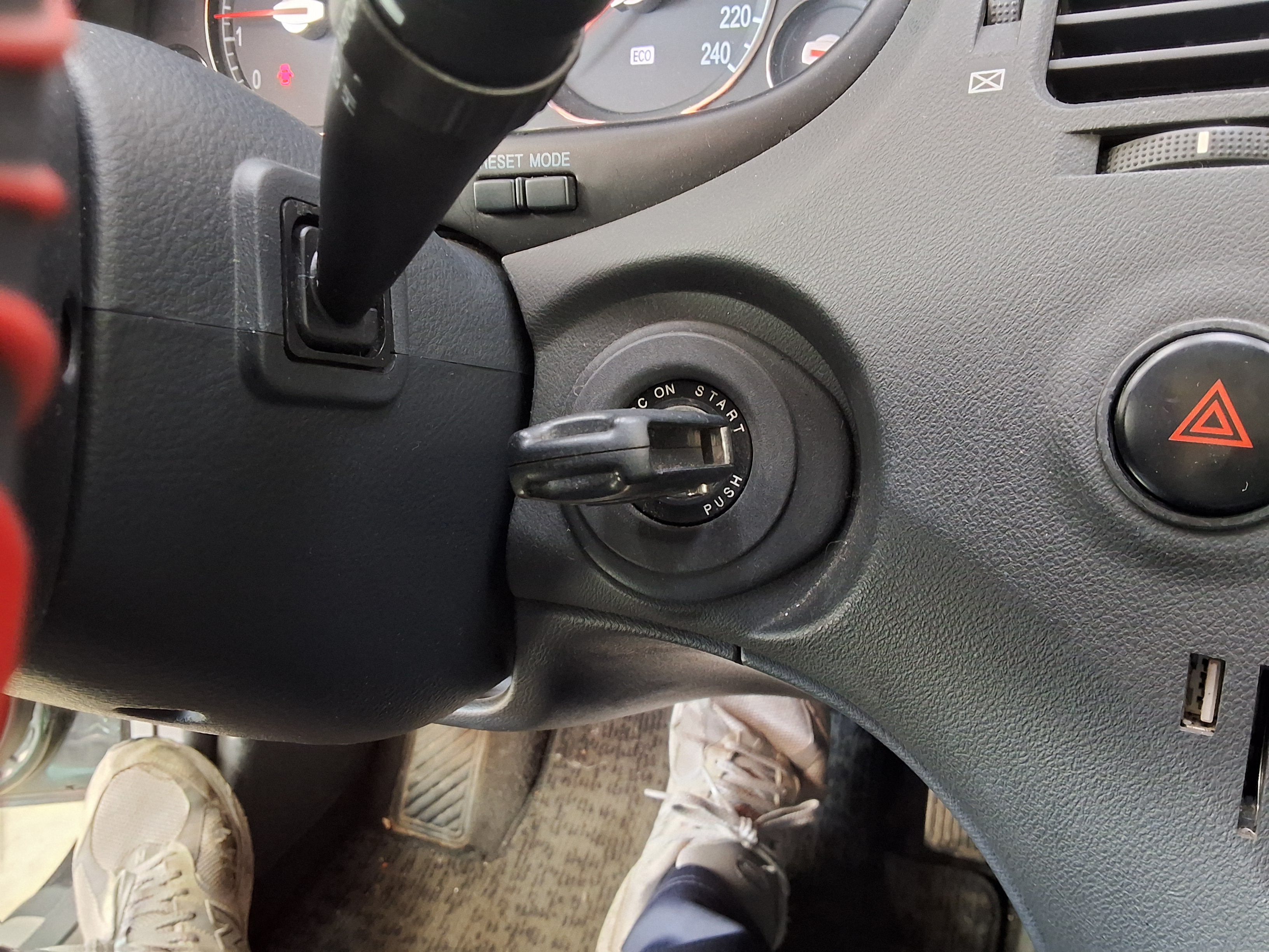 Hyundai Grandeur 2010 - Image 17