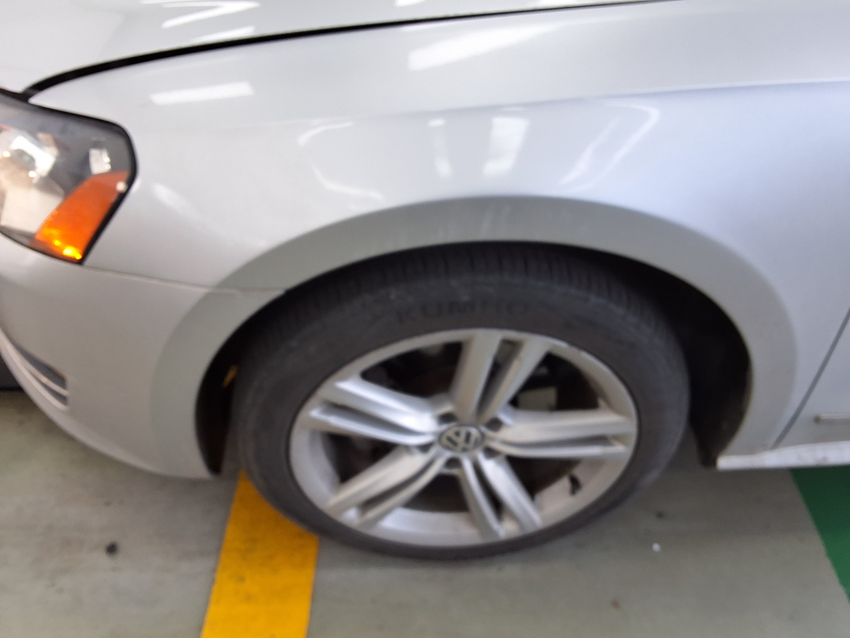 فولكس فاجن أخرى 2013 - صورة 17