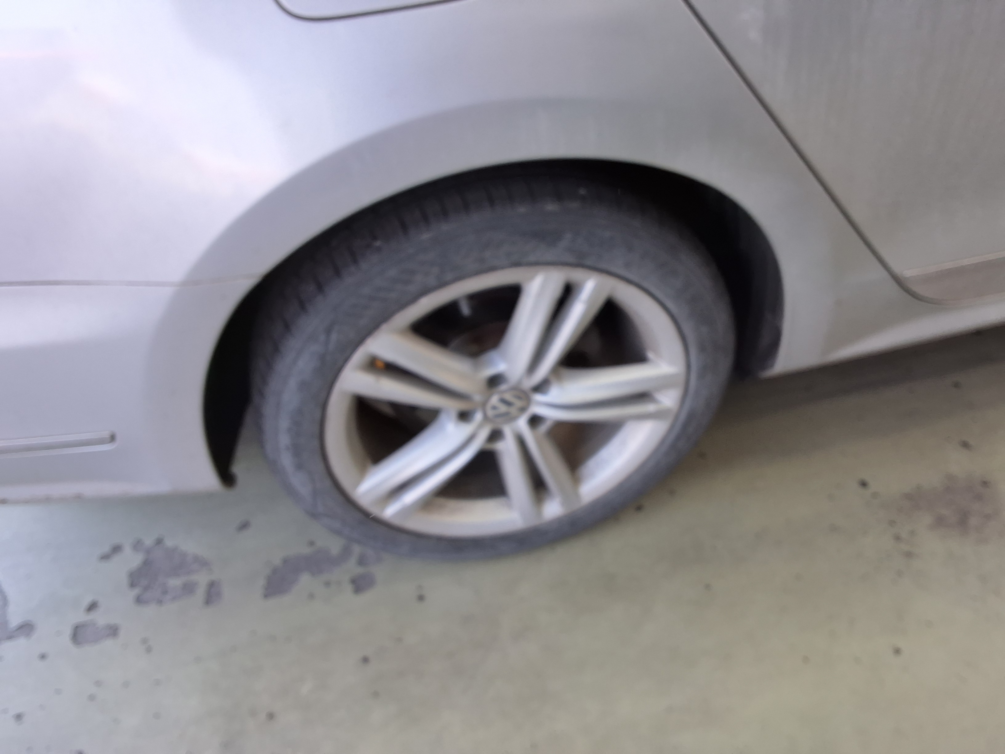 فولكس فاجن أخرى 2013 - صورة 20