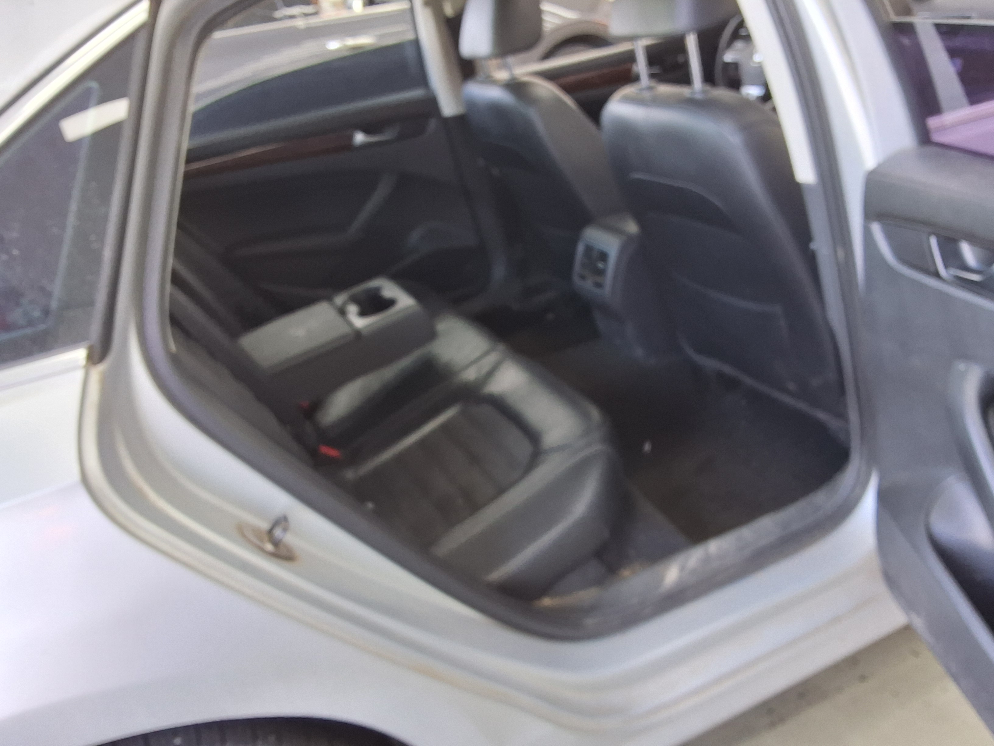 فولكس فاجن أخرى 2013 - صورة 12