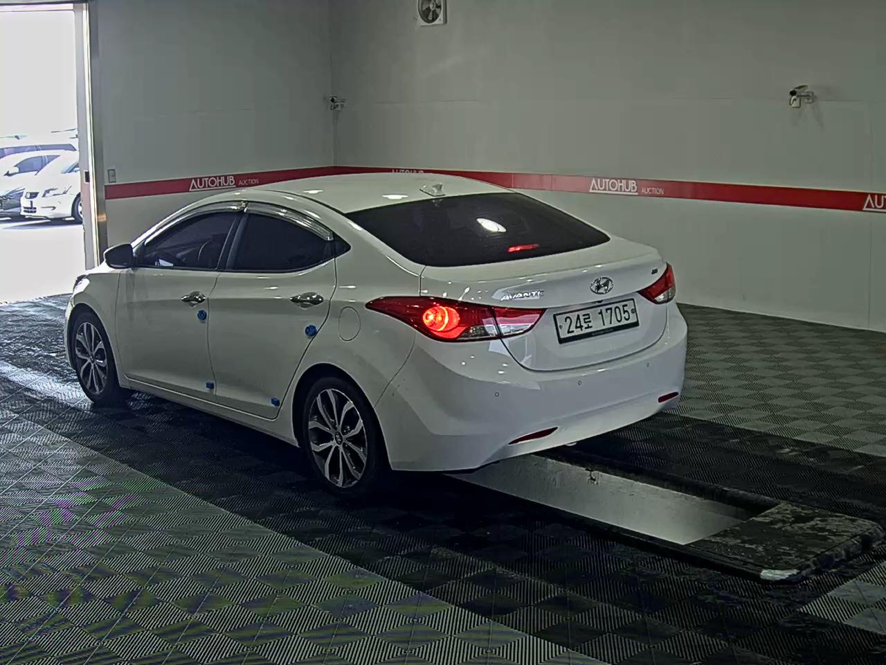 Hyundai  아반떼MD 2013 - Image 5