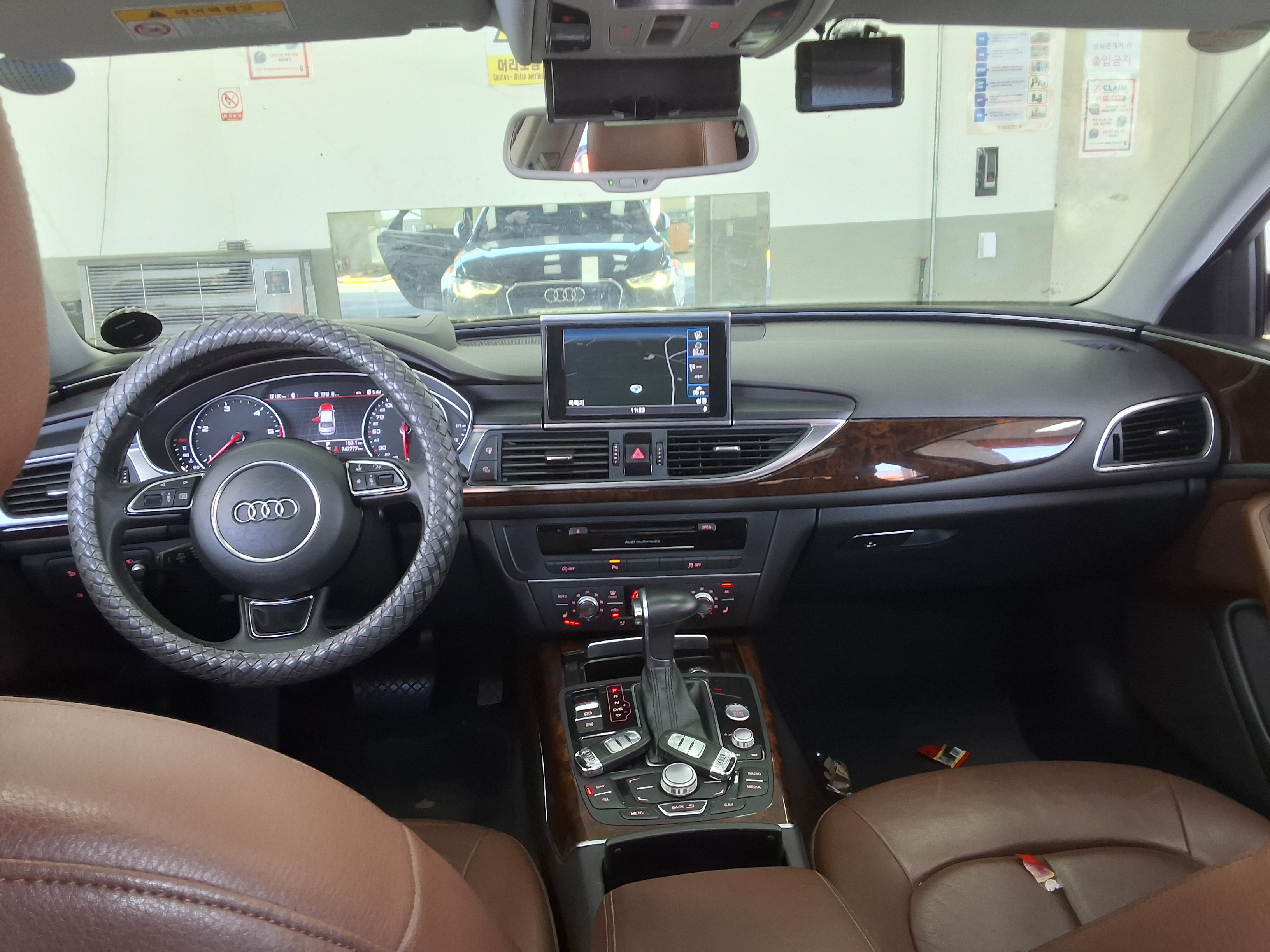 أودي A6 2014 - صورة 10