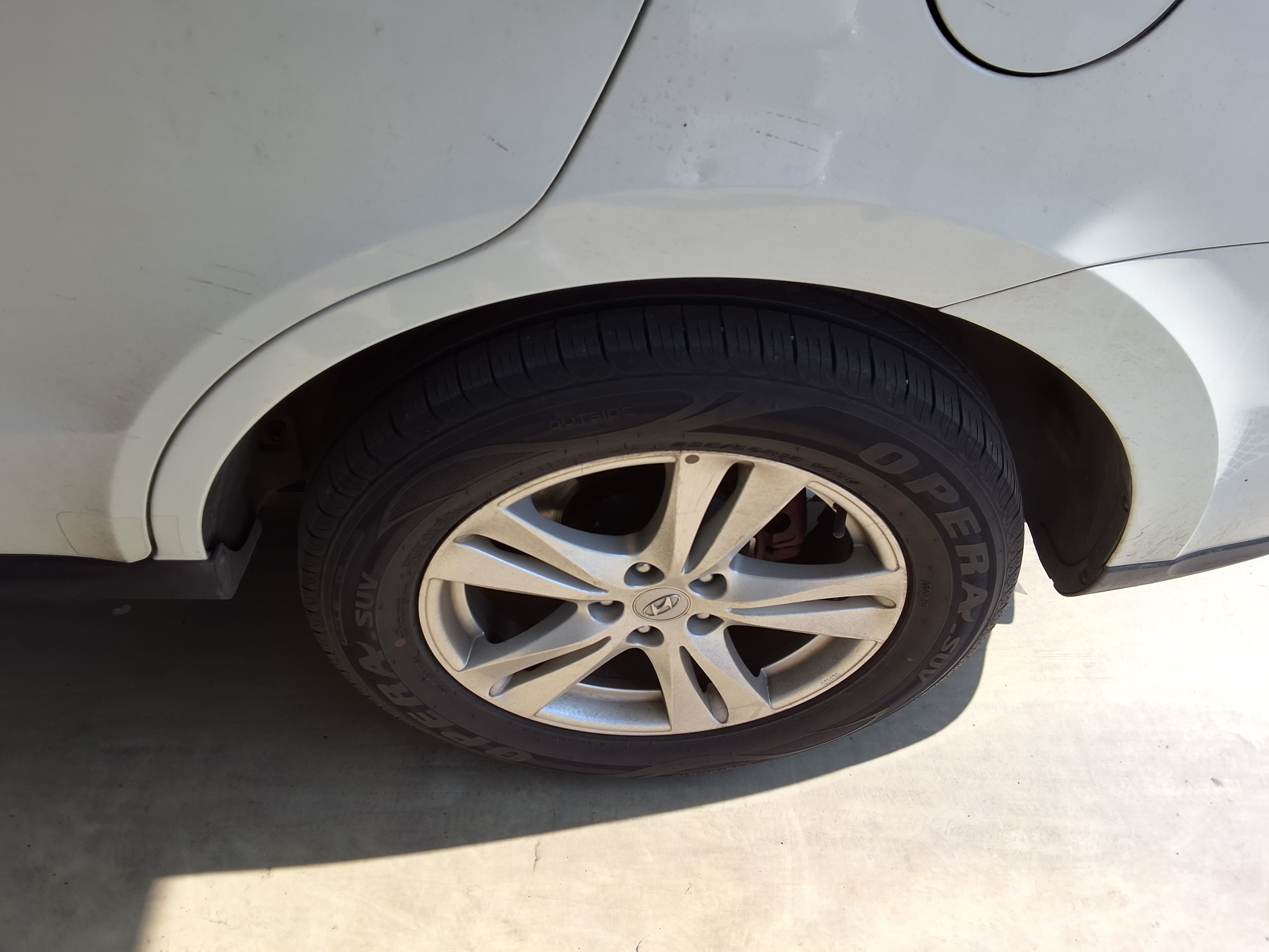 هيونداي سانتافي 2011 - صورة 21