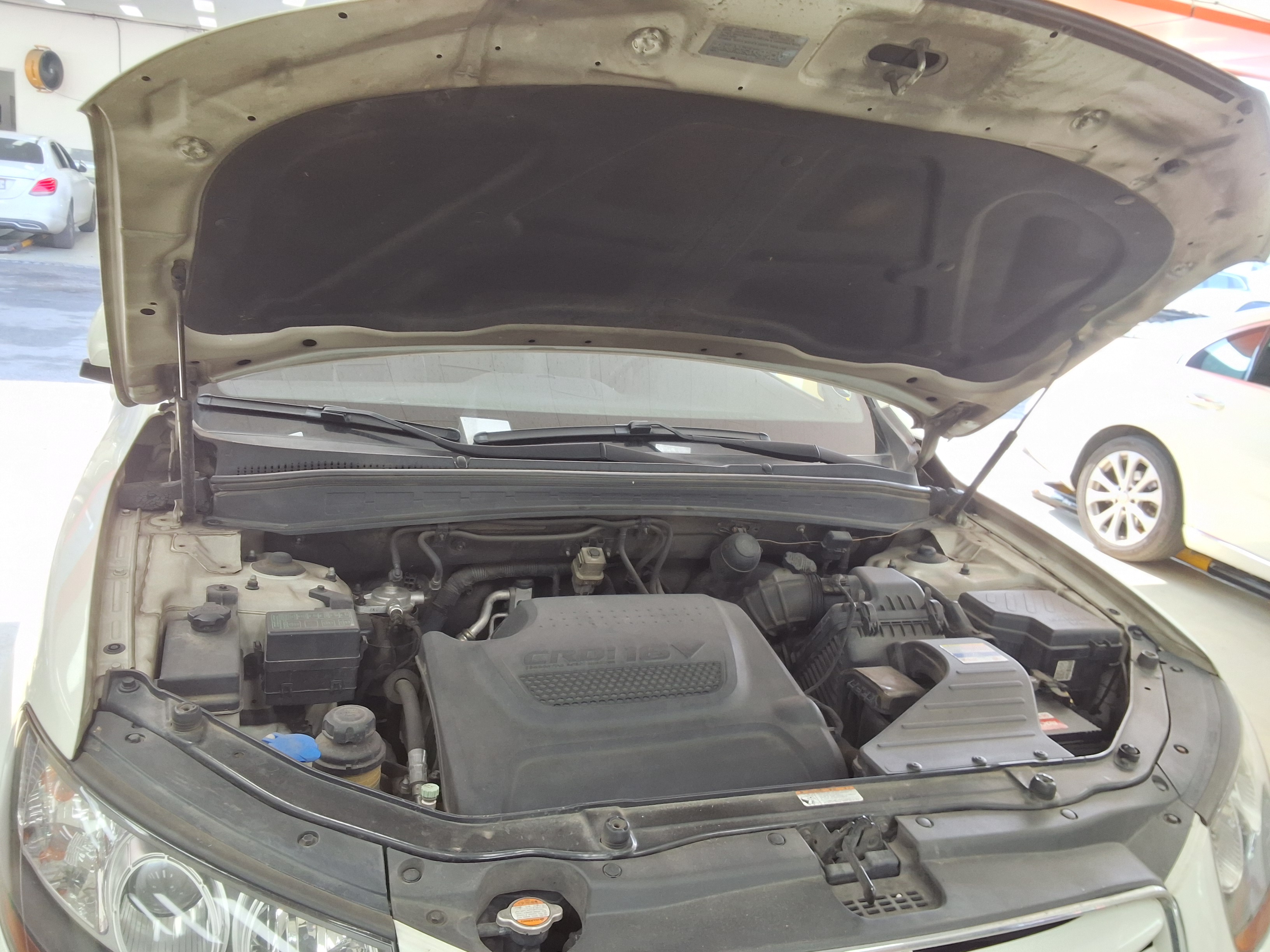 هيونداي سانتافي 2011 - صورة 19