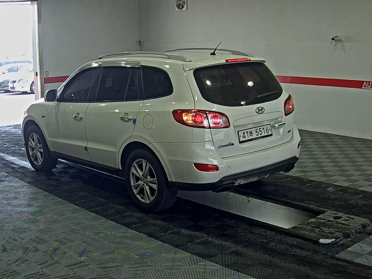 هيونداي سانتافي 2011 - صورة 5