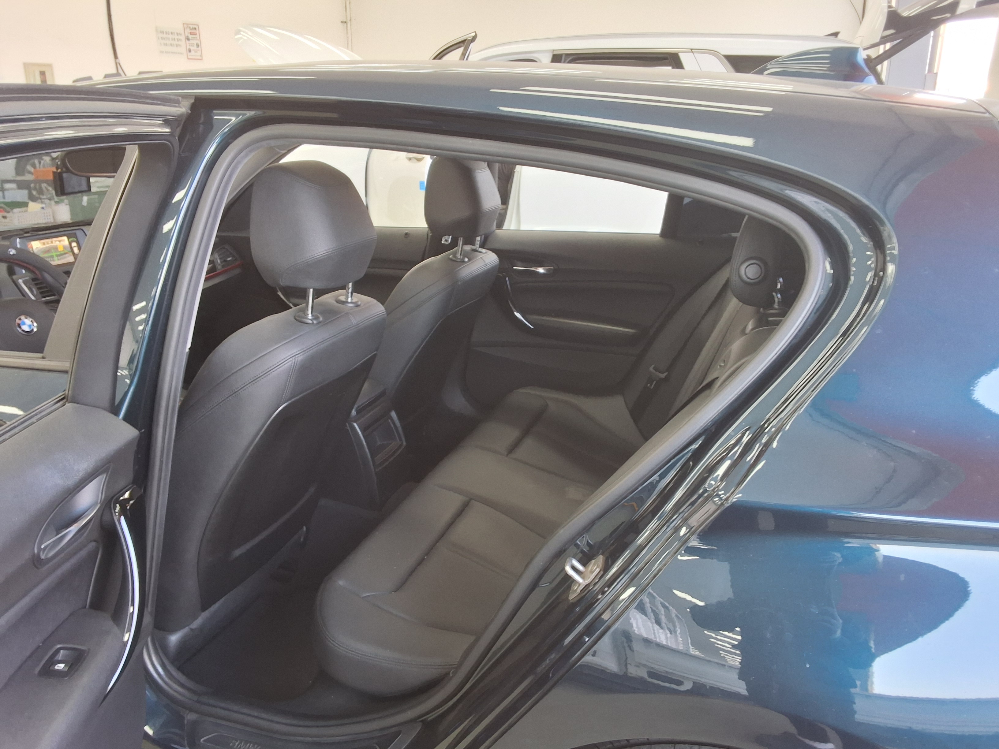 BMW 1 Series 2016 - Image 11