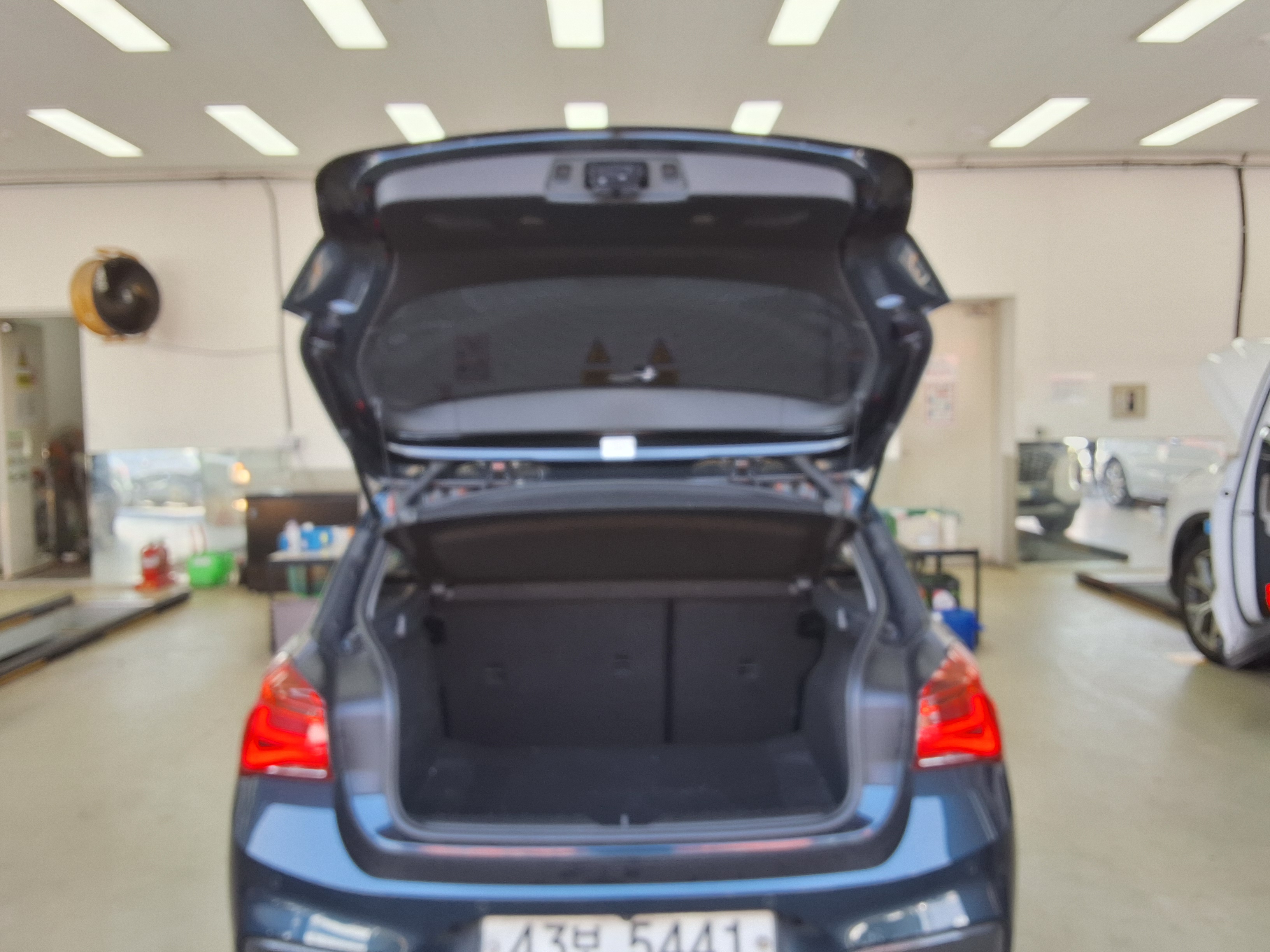 BMW 1 Series 2016 - Image 14