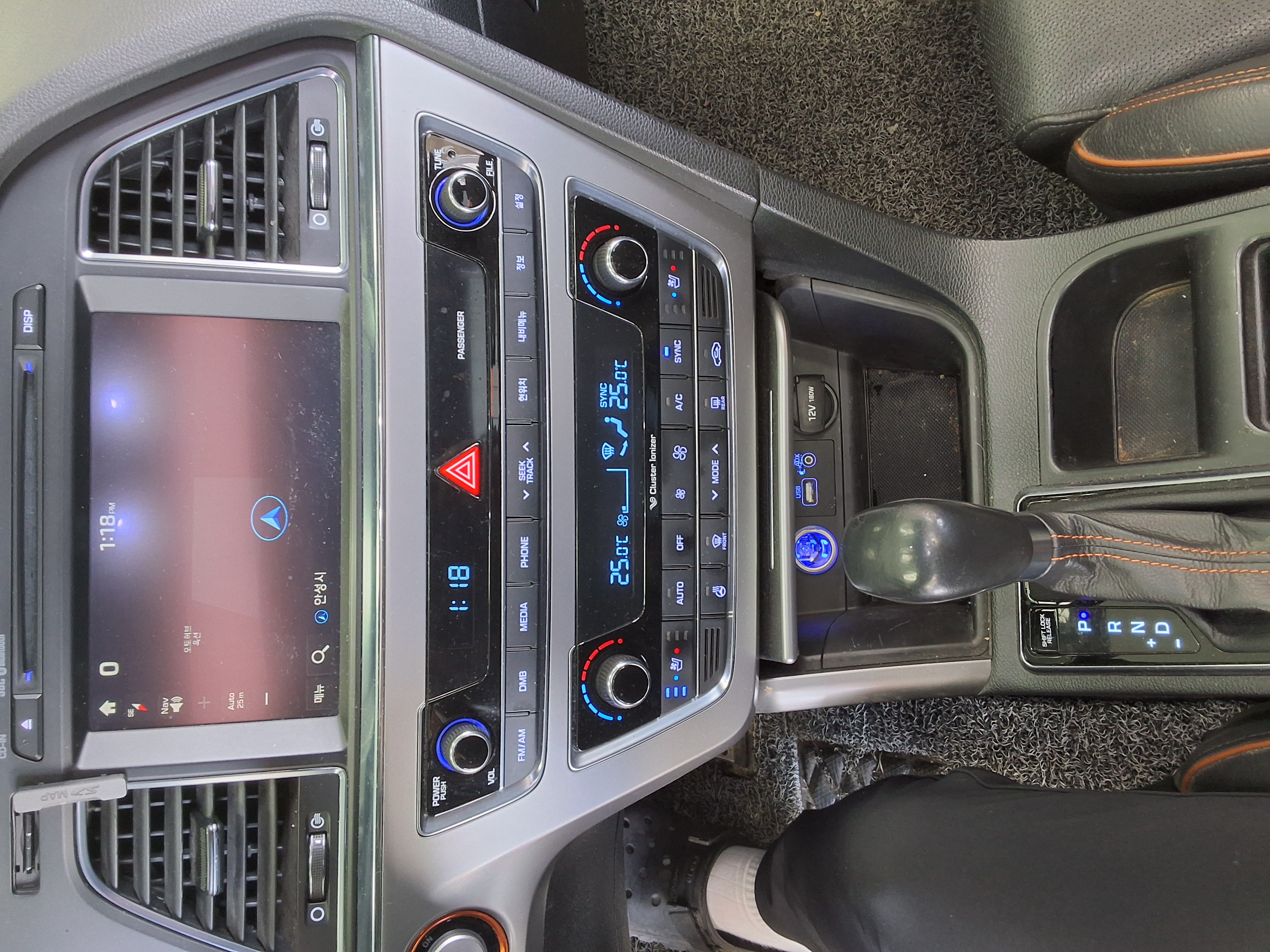 Hyundai  LF쏘나타 2015 - Image 17