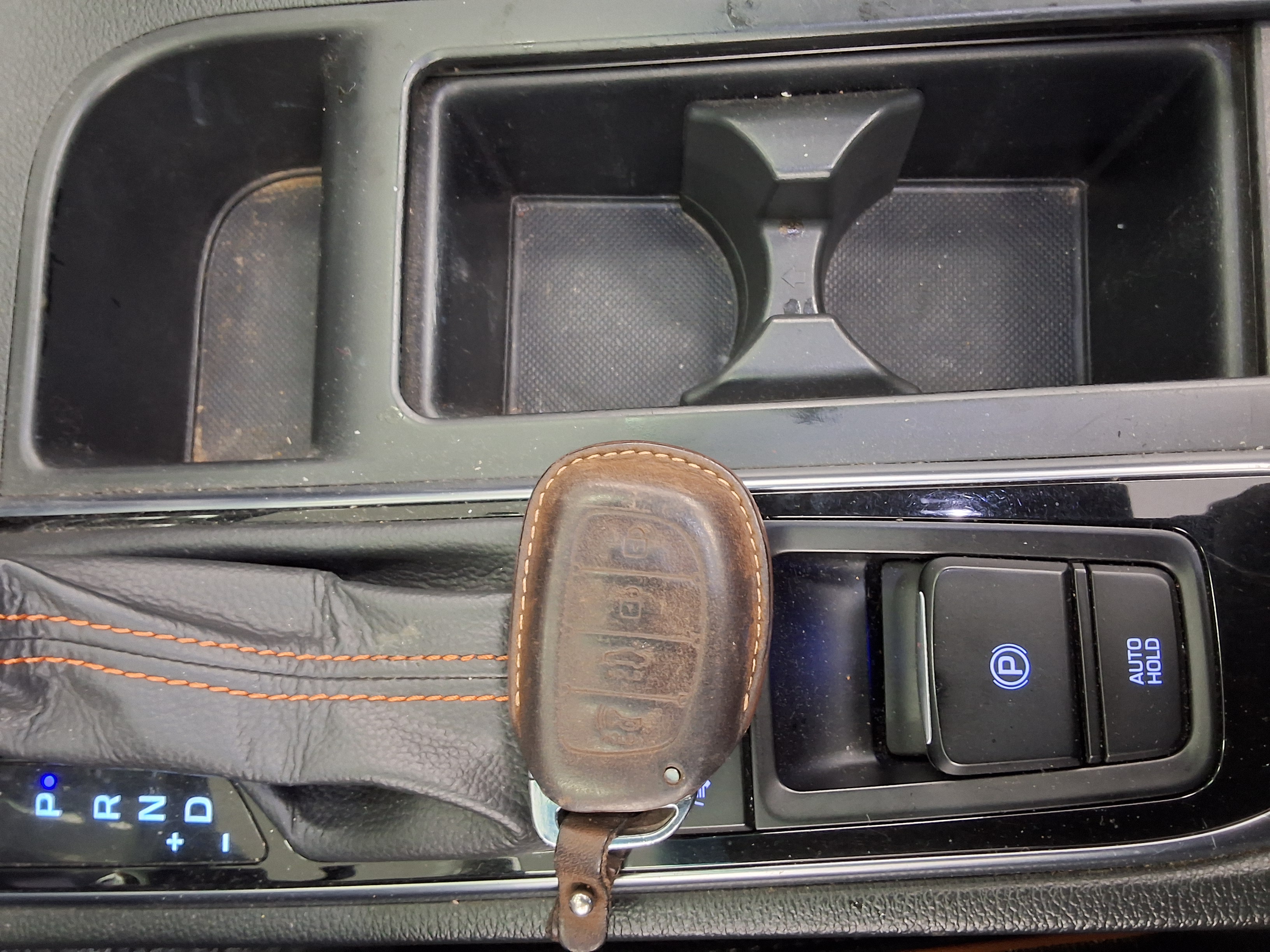 Hyundai  LF쏘나타 2015 - Image 19