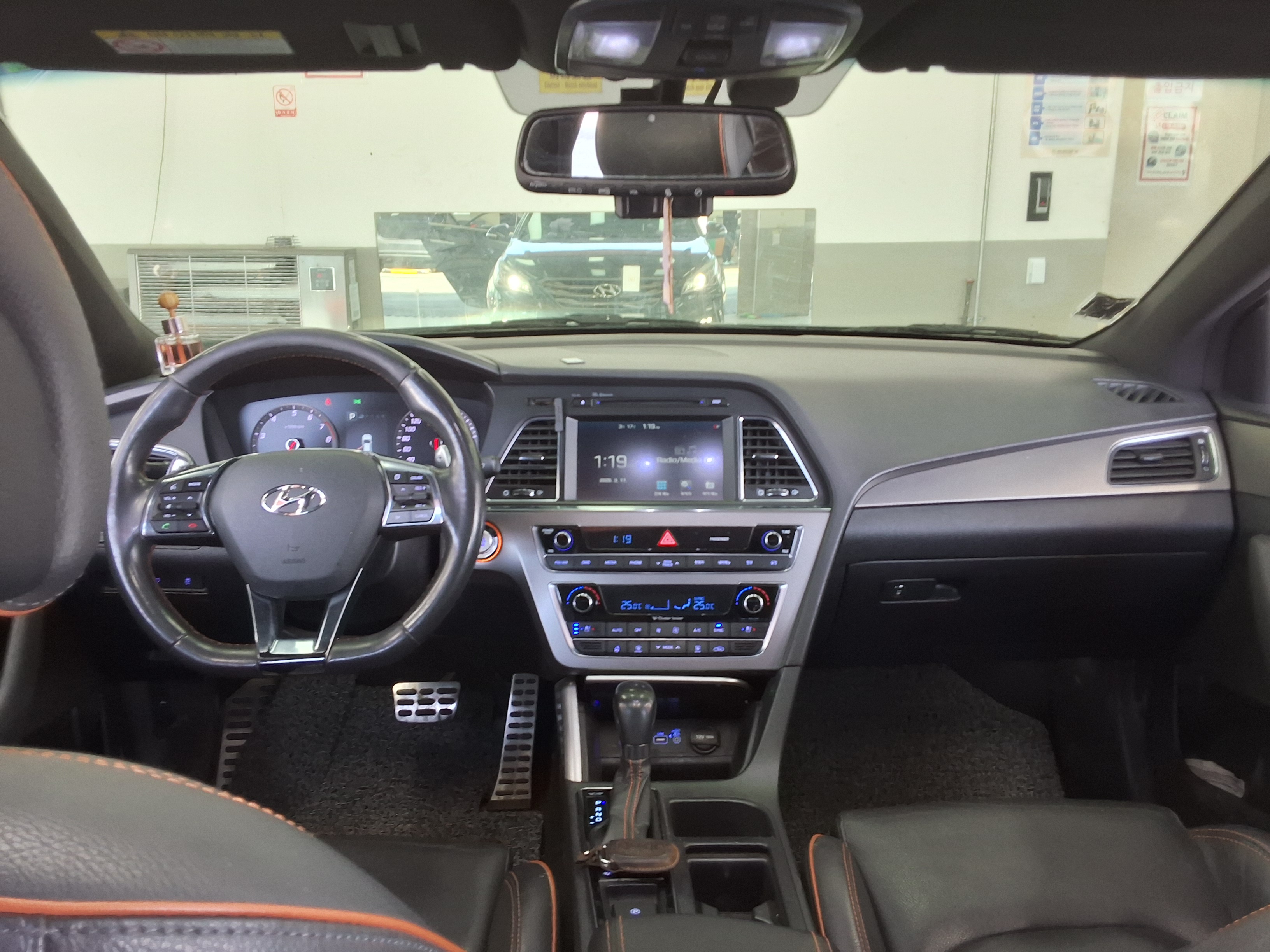 Hyundai  LF쏘나타 2015 - Image 10