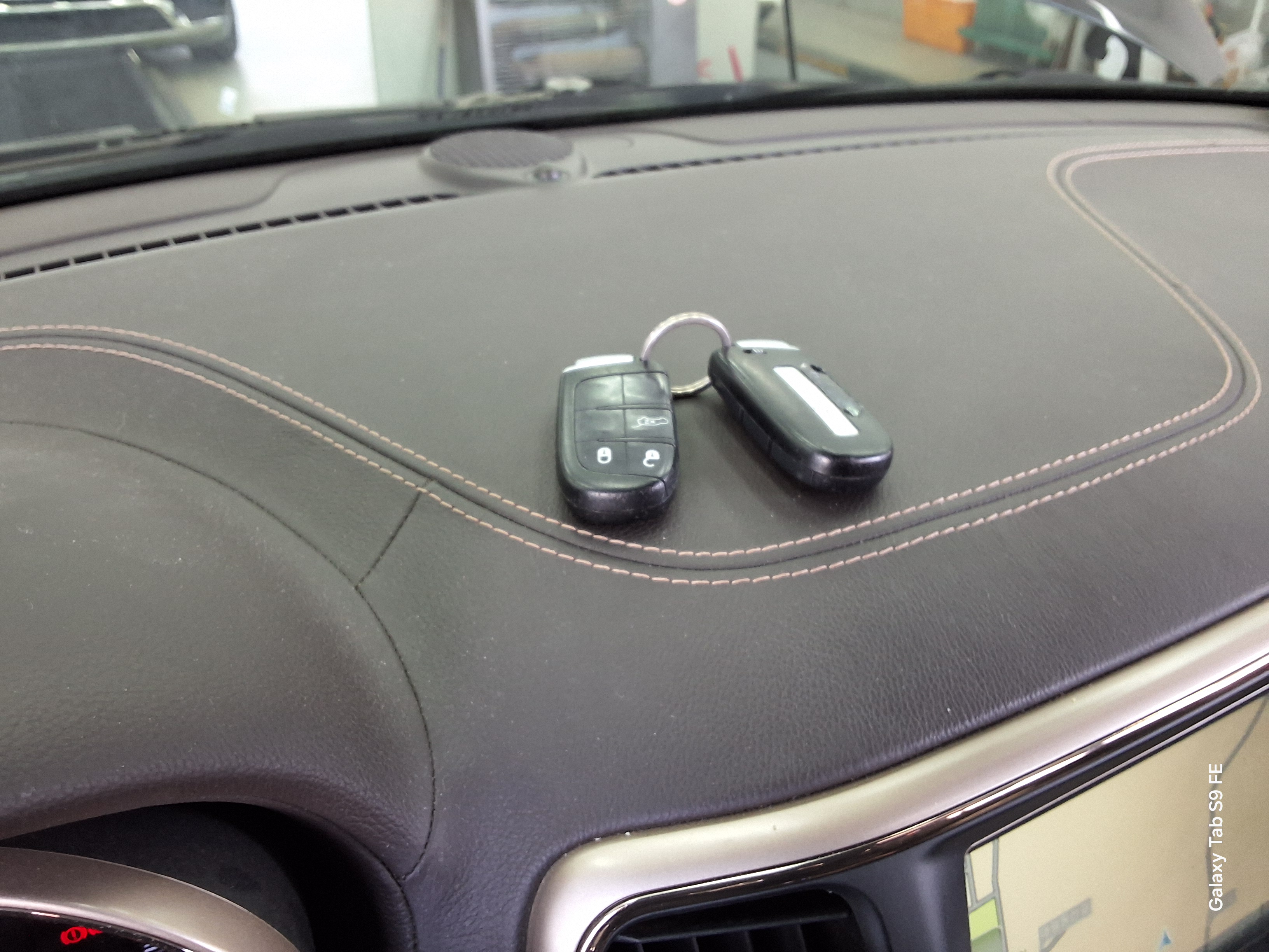 جيب جراند شيروكي 2014 - صورة 19