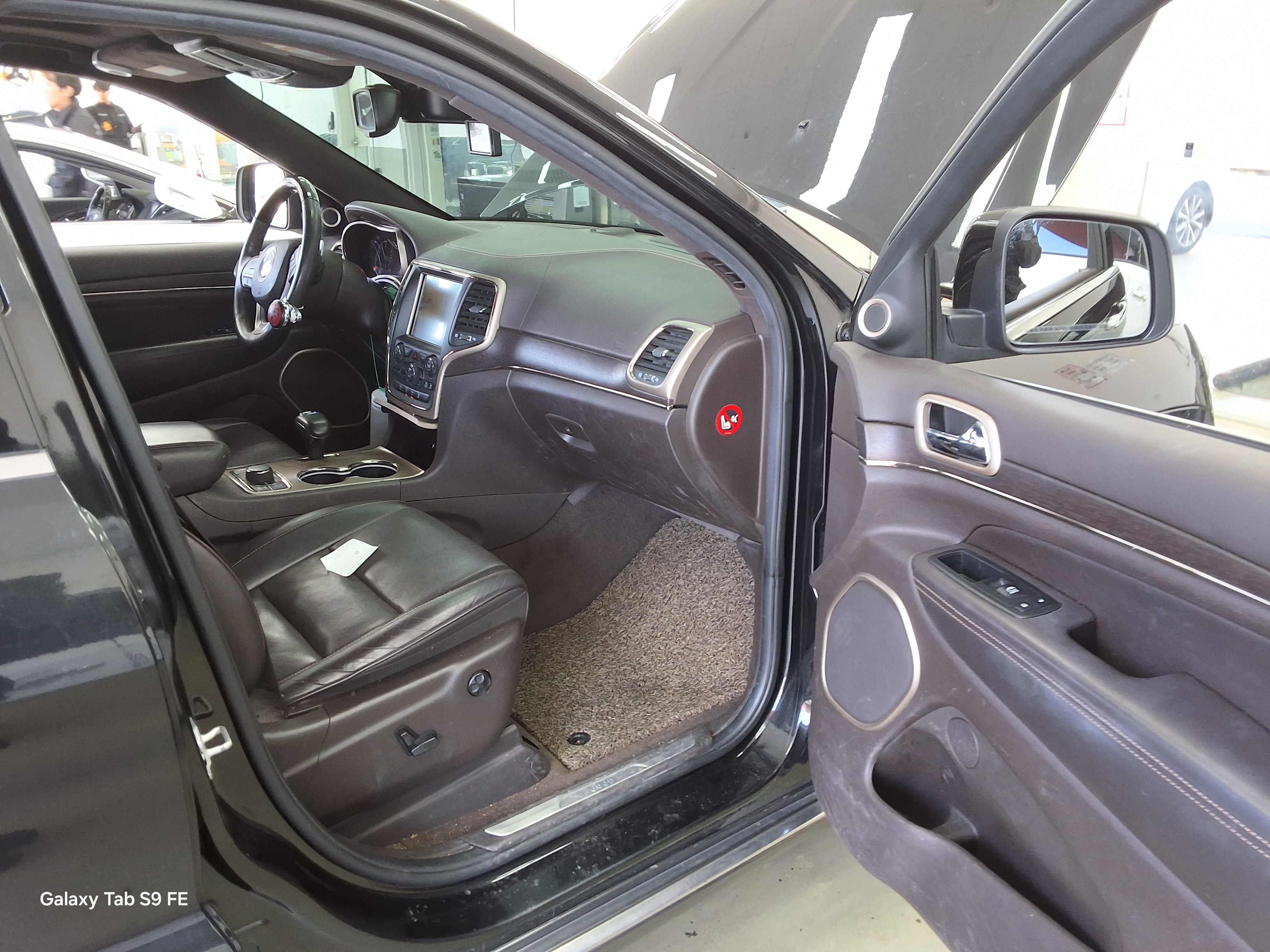 جيب جراند شيروكي 2014 - صورة 13