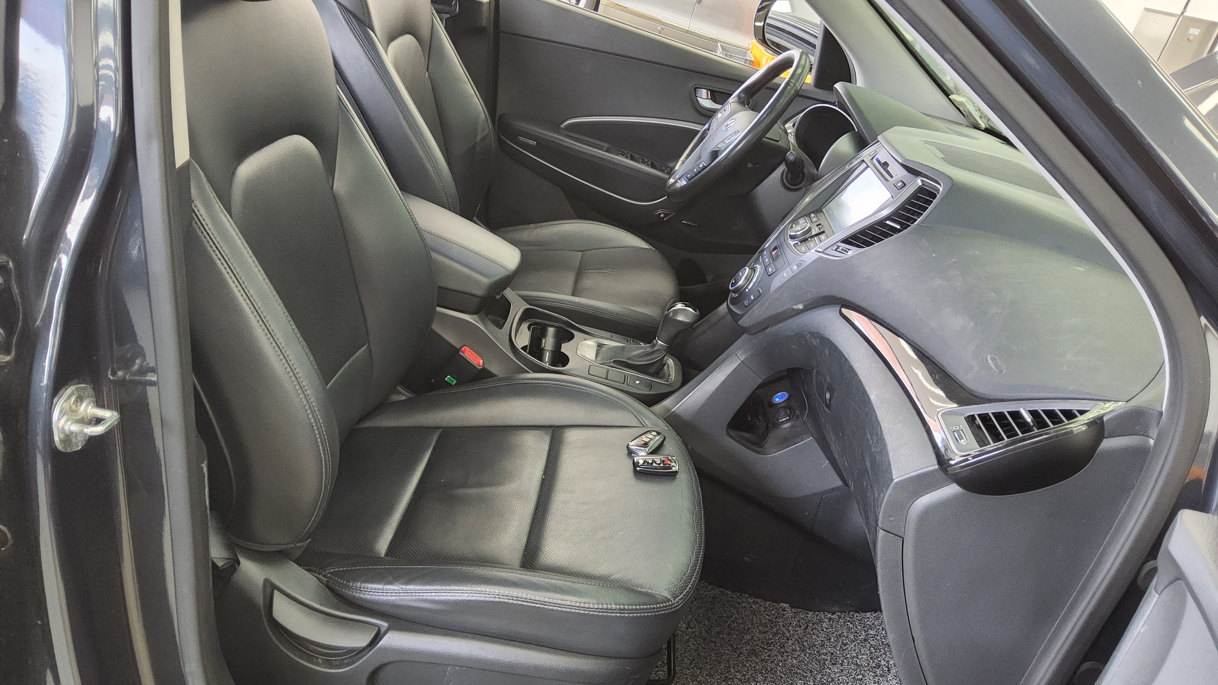 هيونداي سانتافي 2013 - صورة 13