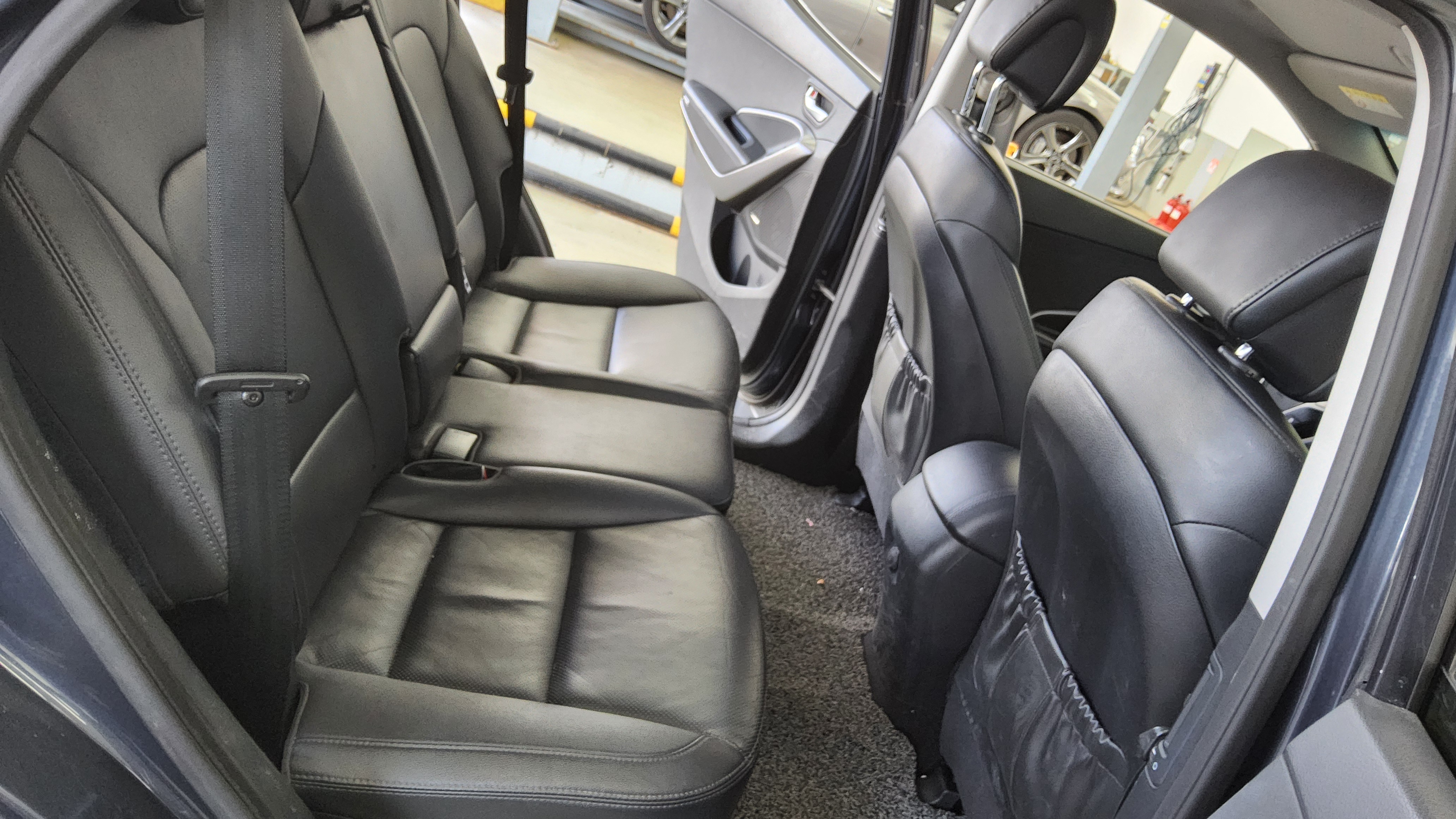 هيونداي سانتافي 2013 - صورة 12