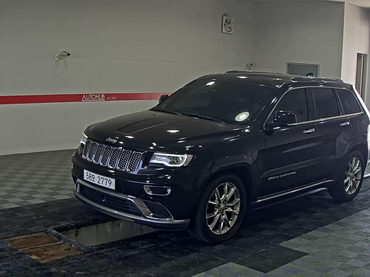 جيب جراند شيروكي