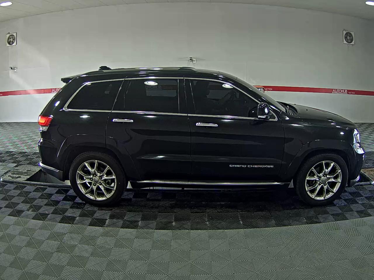 جيب جراند شيروكي 2014 - صورة 3