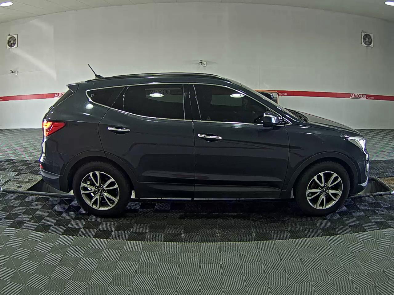 هيونداي سانتافي 2013 - صورة 3