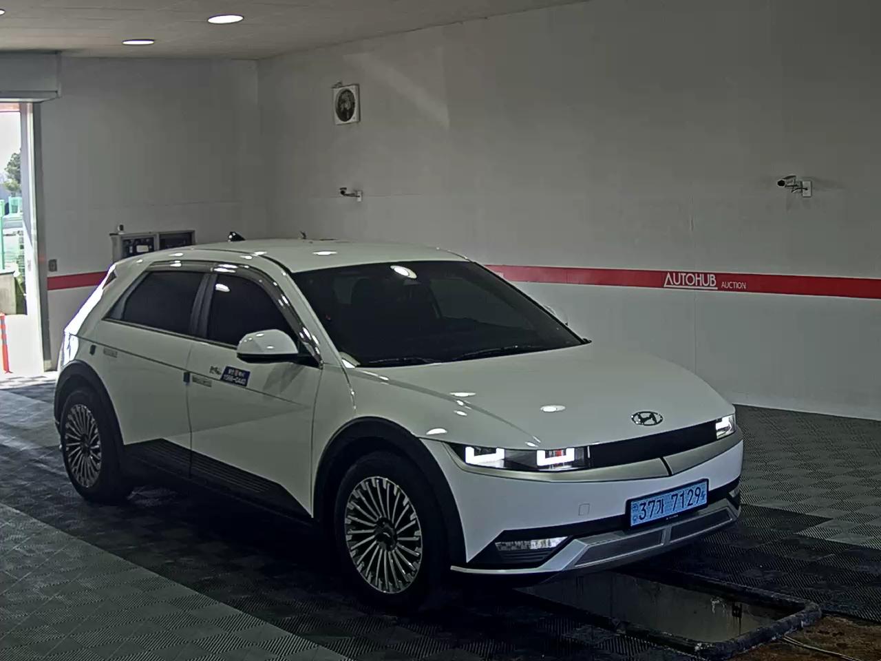 هيونداي - أيونيك - Image 2