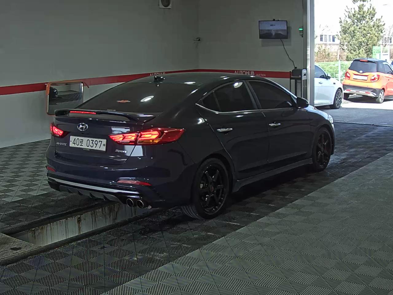 Hyundai  Avante AD 2017 - Image 4