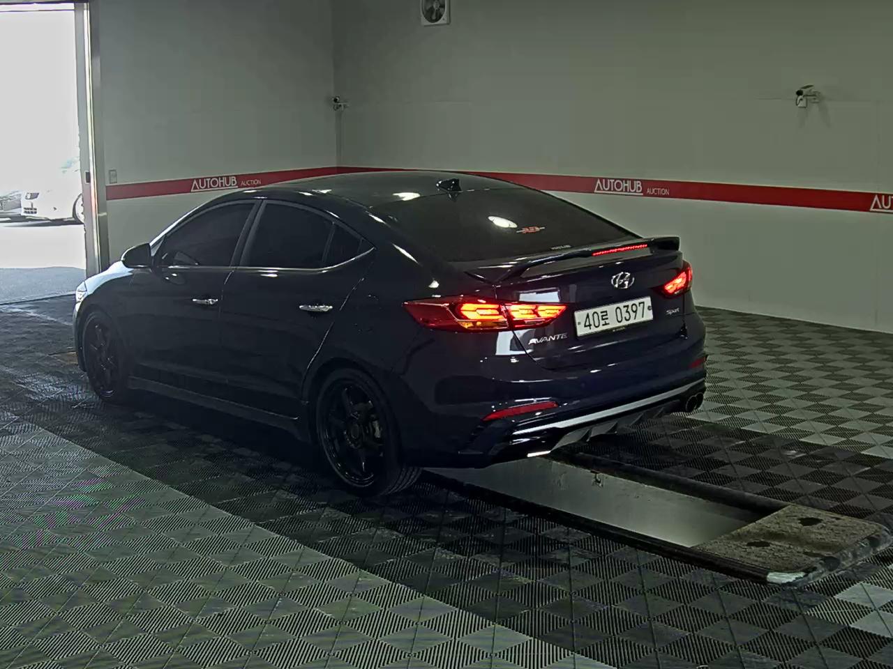 Hyundai  Avante AD 2017 - Image 5