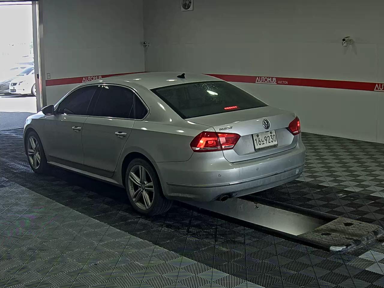 فولكس فاجن أخرى 2013 - صورة 5