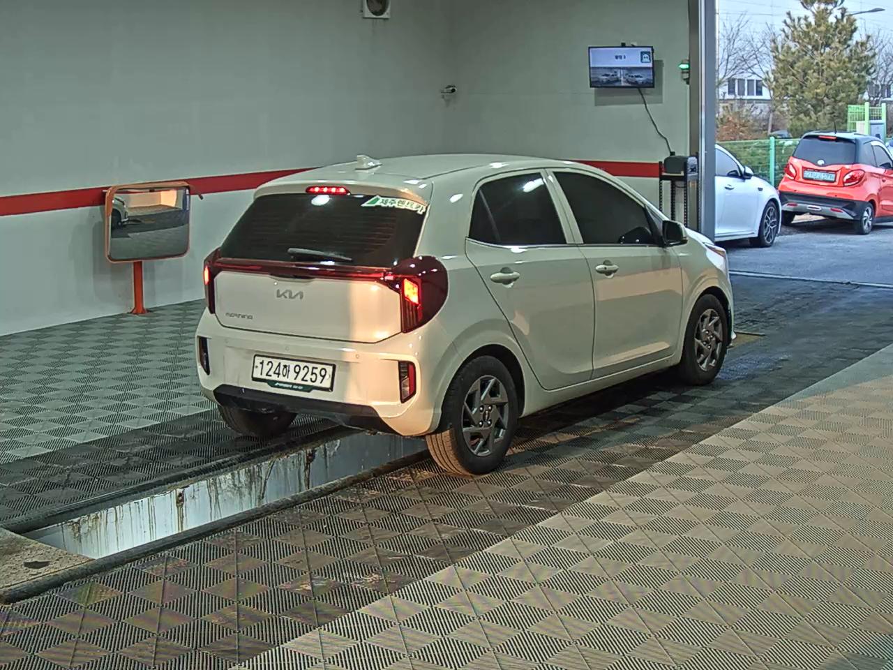 كيا مورنينج 2025 - صورة 4