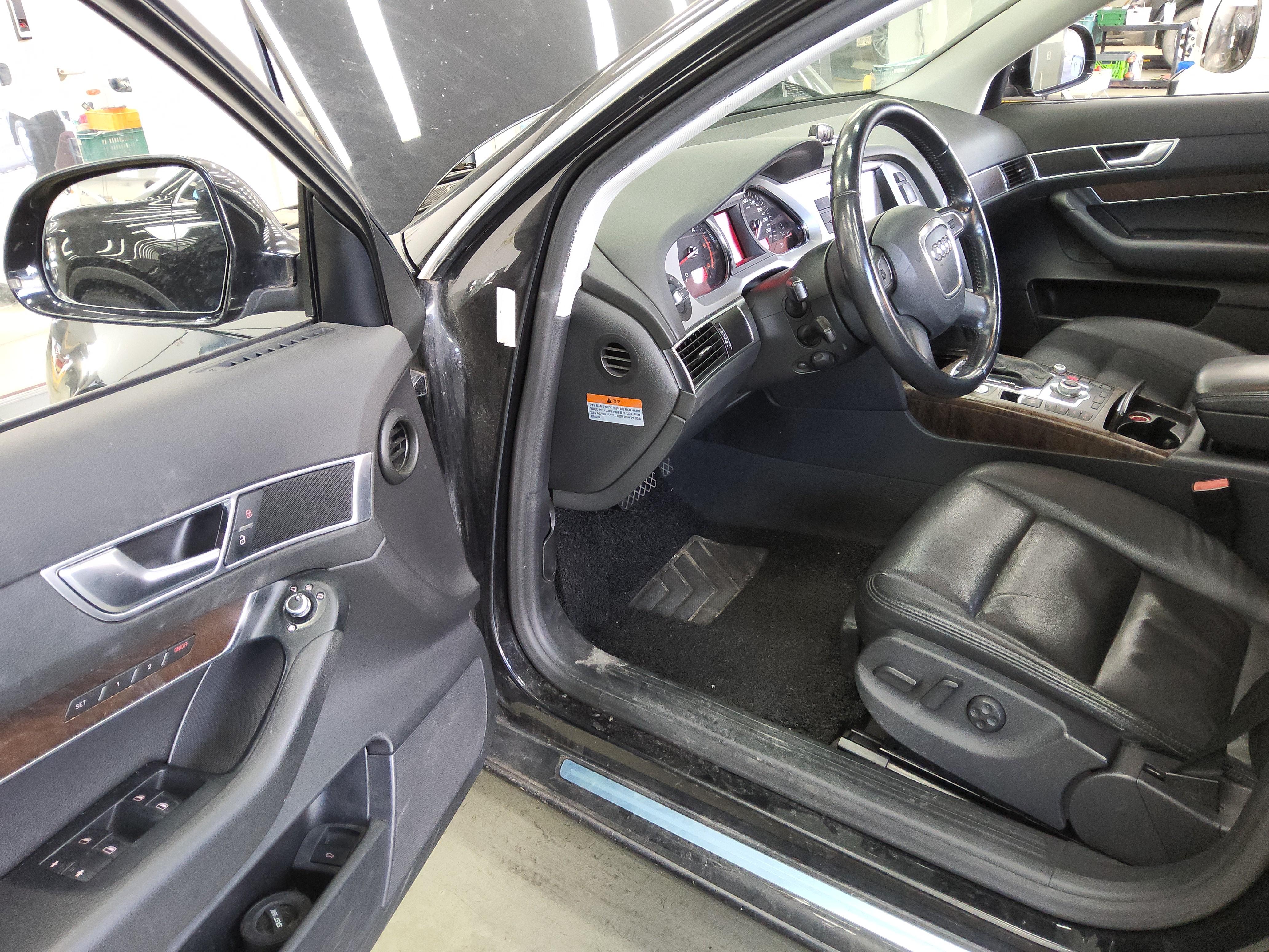 Audi A6 2011 - Image 11