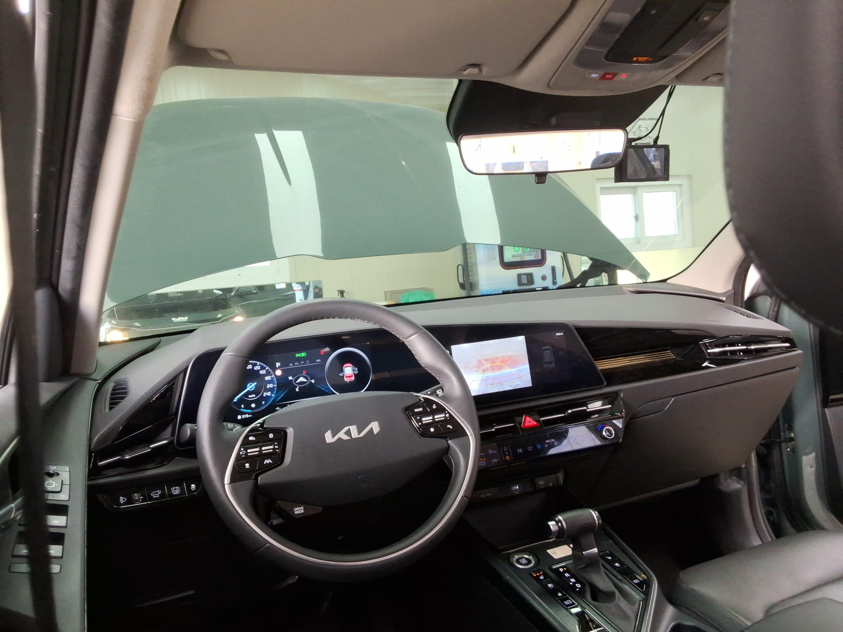 Kia Niro 2023 - Image 10