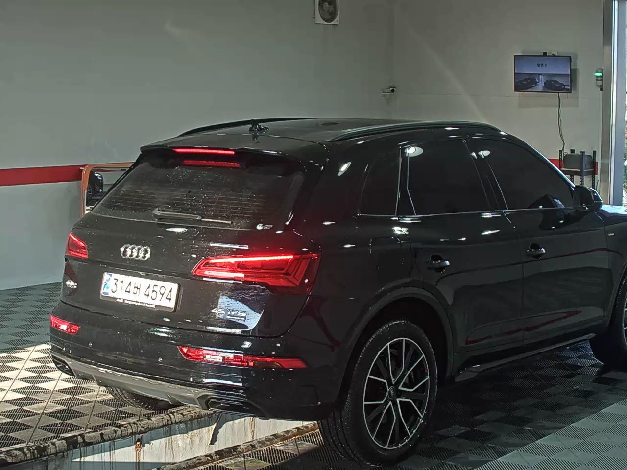 아우디 Q5 2024 - 이미지 4