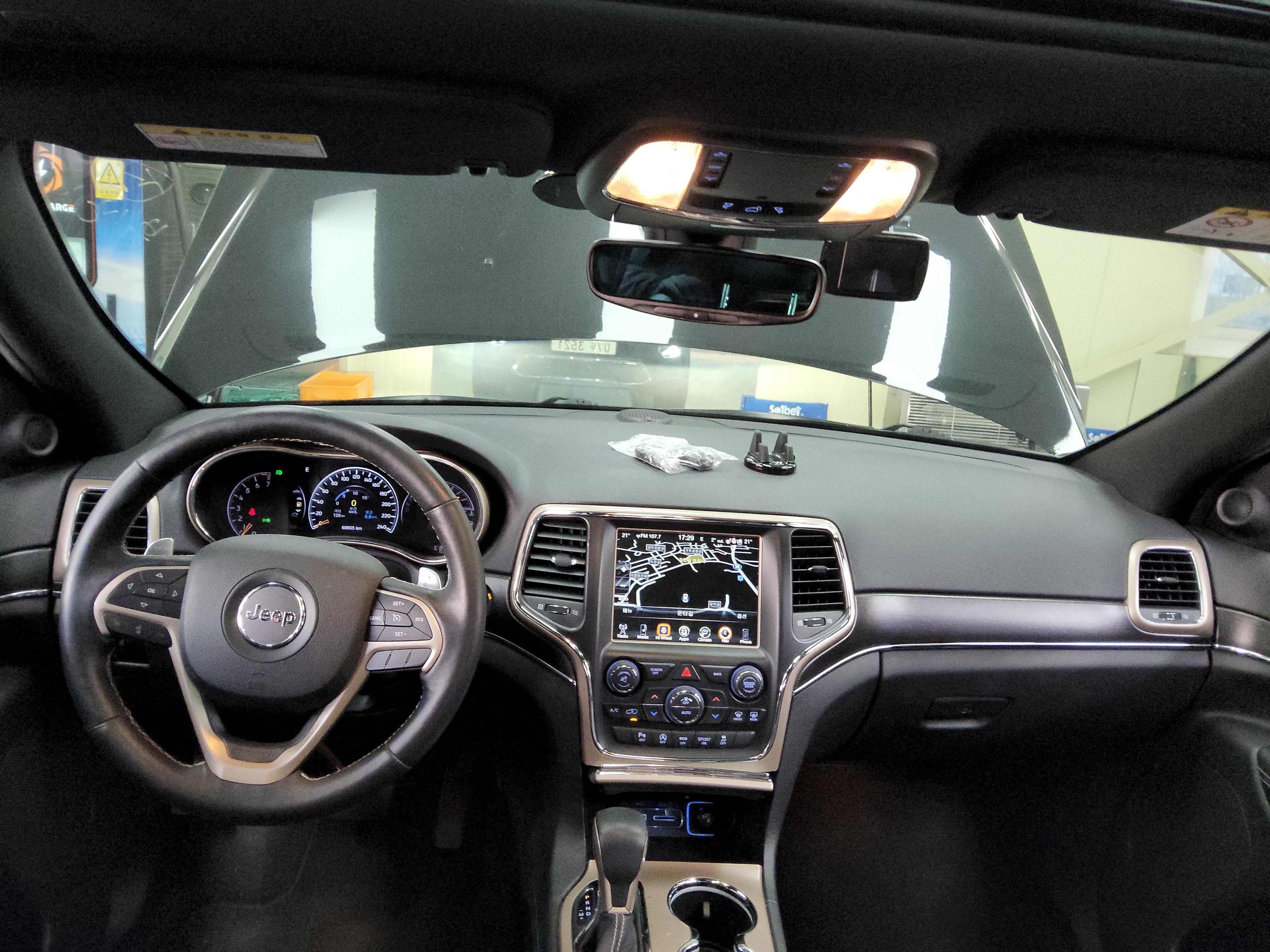 JEEP 그랜드 체로키 2017 - 이미지 11