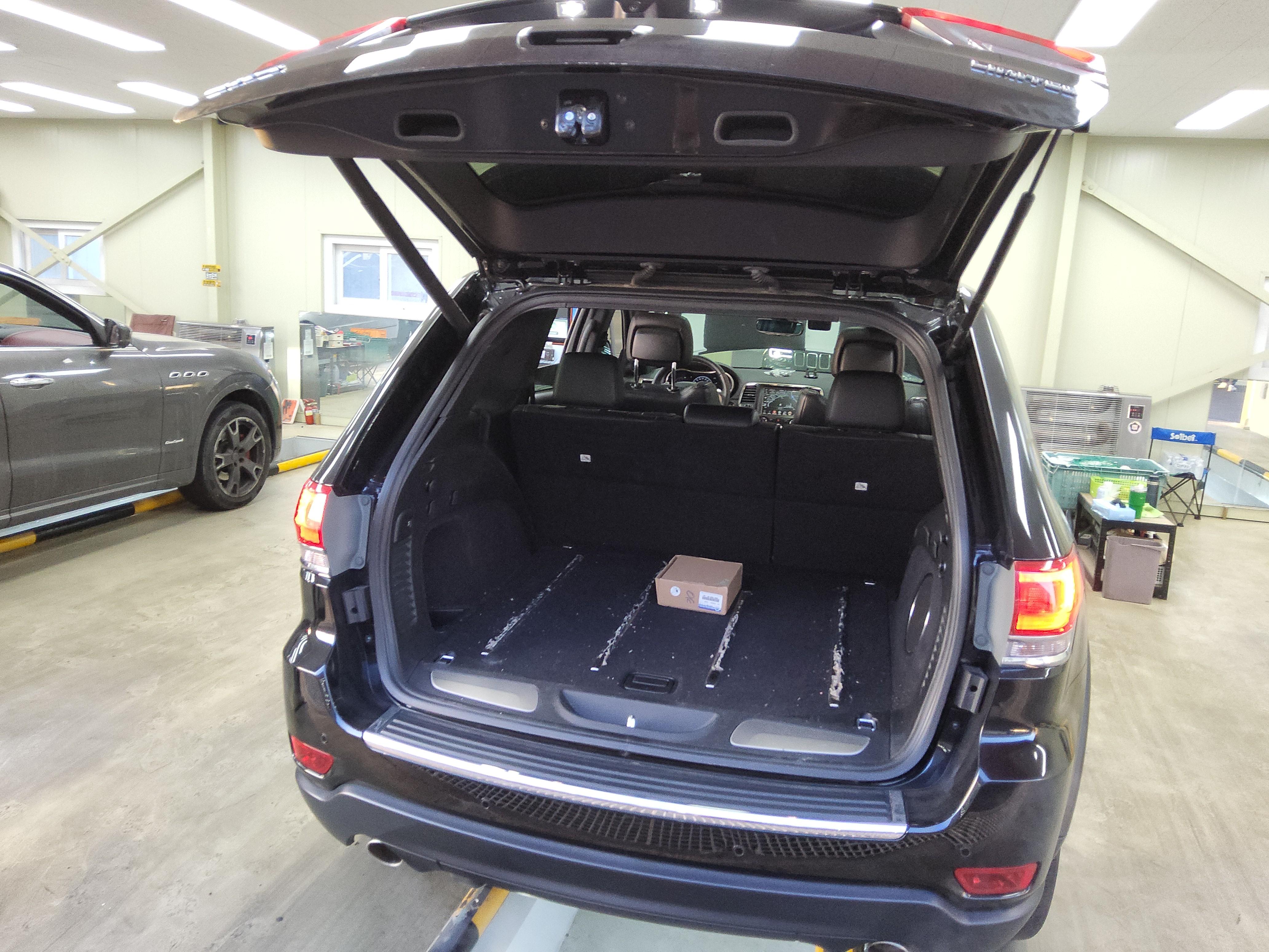 JEEP 그랜드 체로키 2017 - 이미지 15