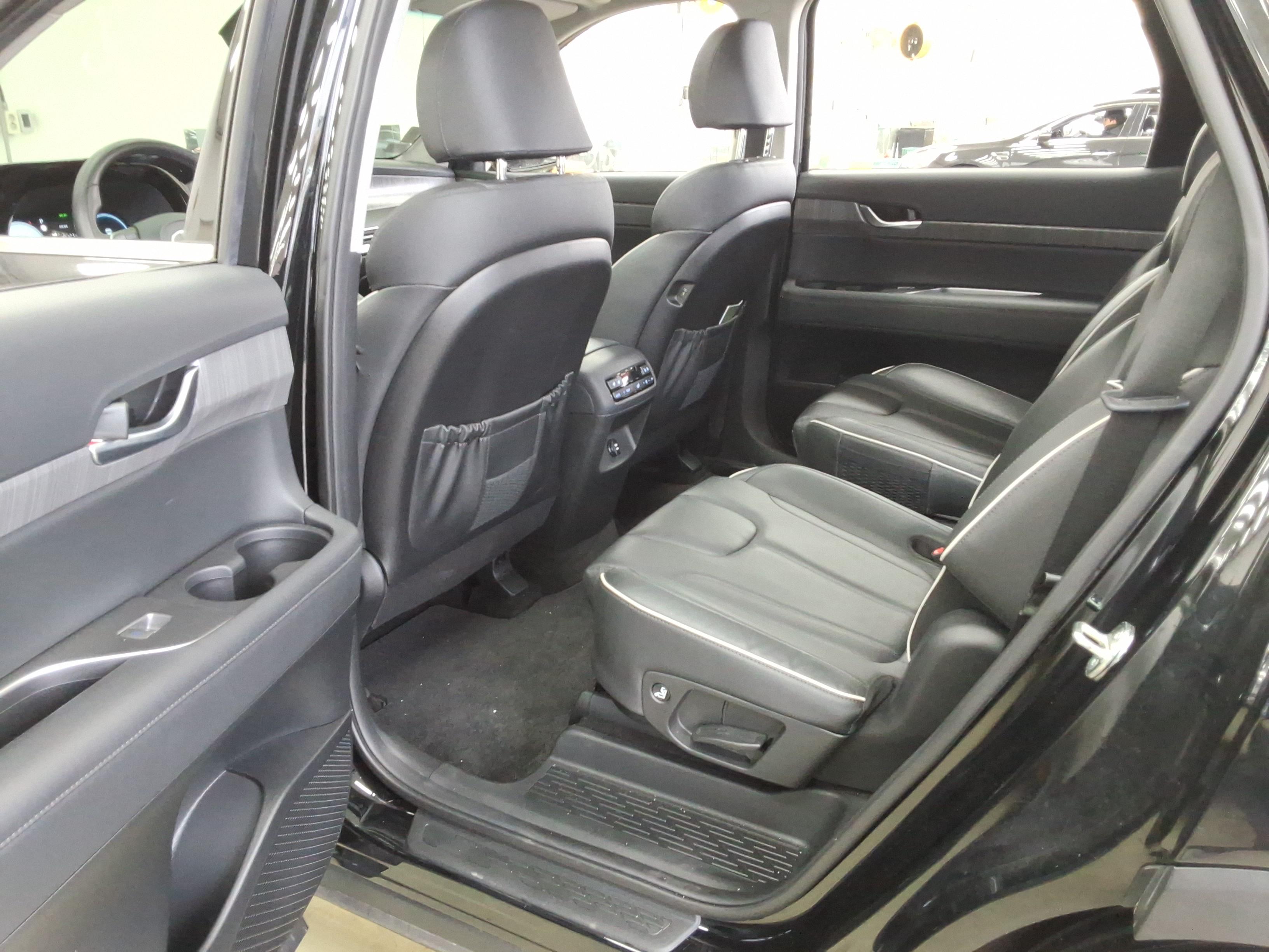 هيونداي باليسيد 2023 - صورة 12