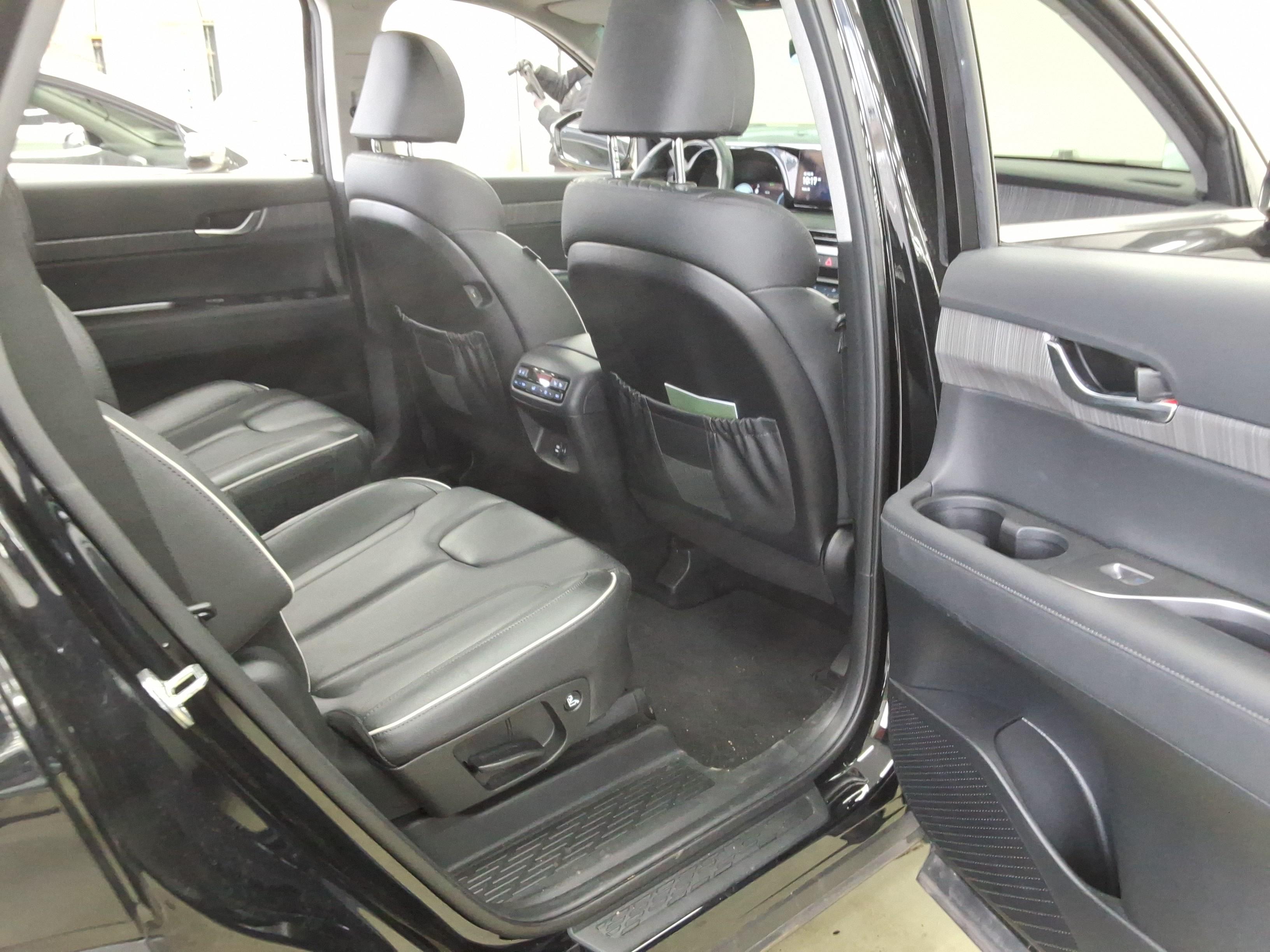 هيونداي باليسيد 2023 - صورة 13