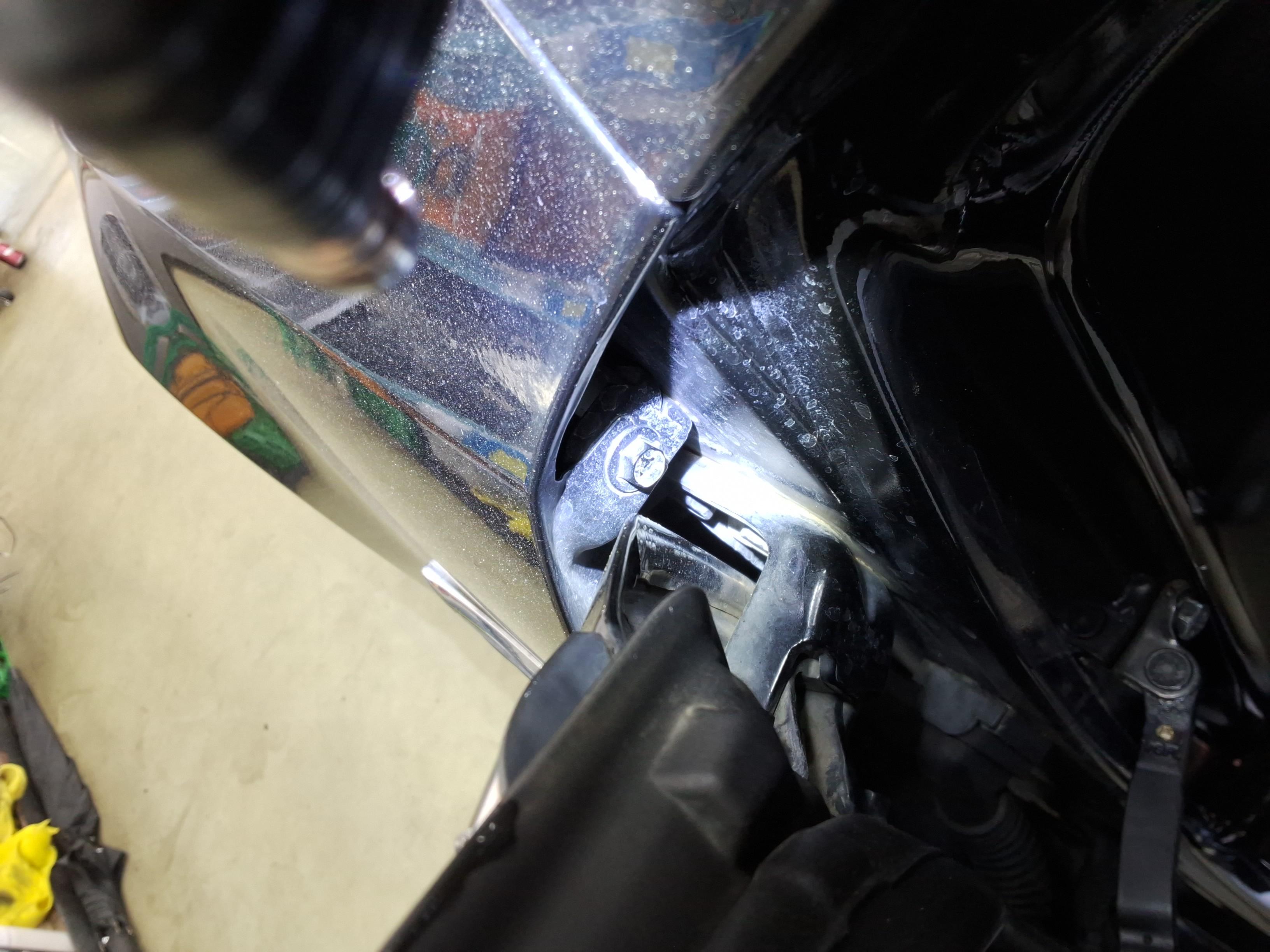 Kia K7 2011 - Image 18