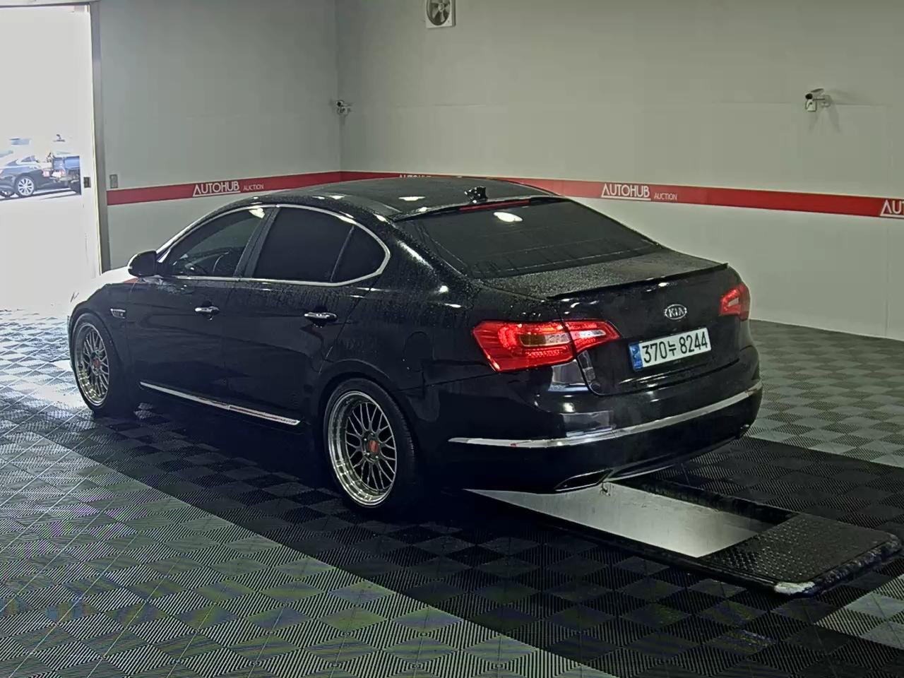 Kia K7 2011 - Image 5