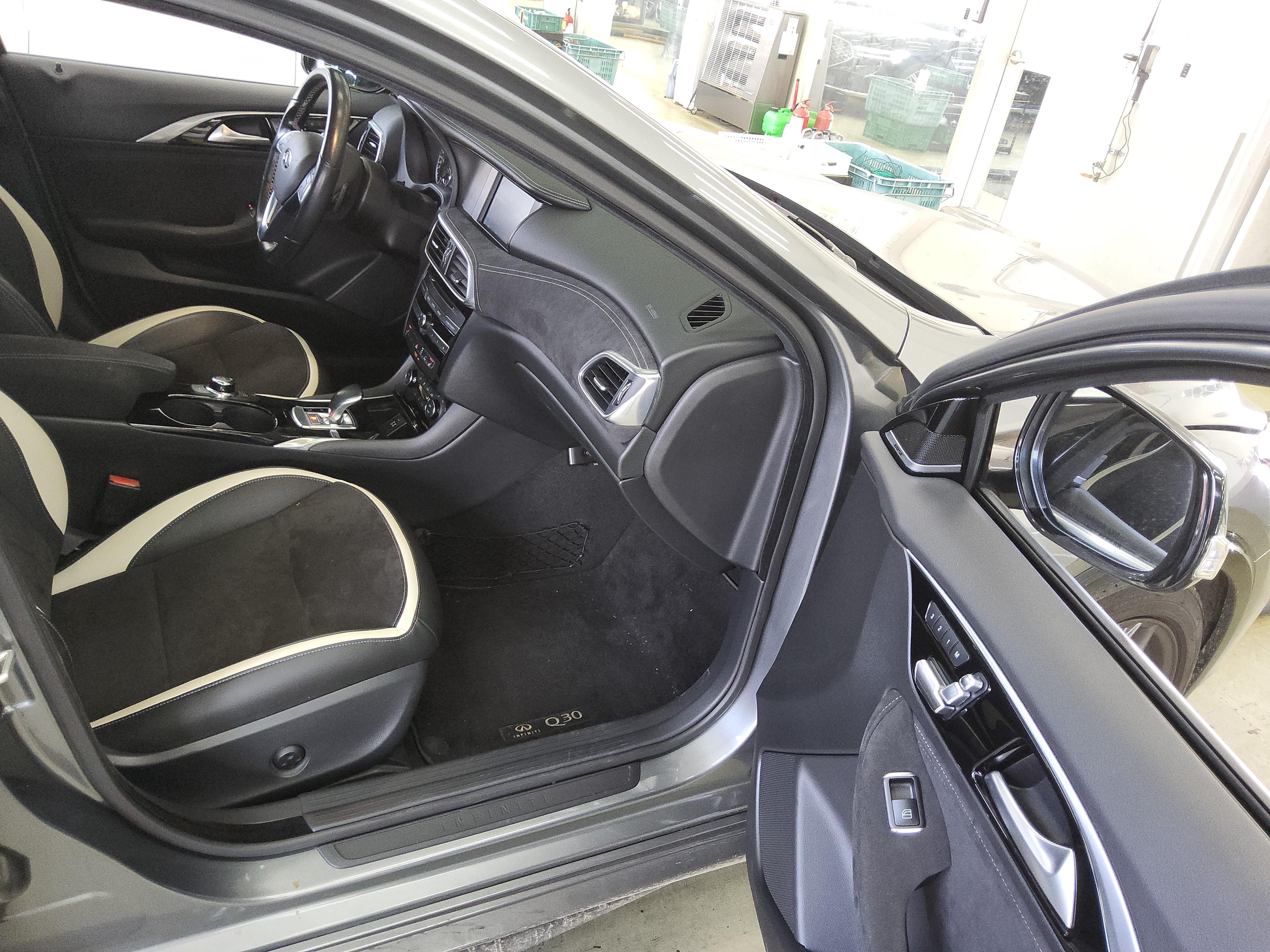 إنفينيتي Q30 2017 - صورة 13