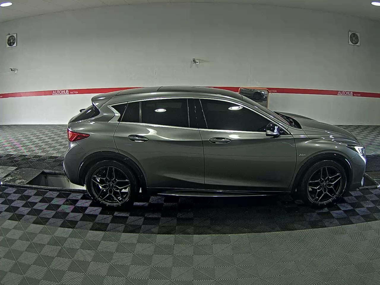 إنفينيتي Q30 2017 - صورة 3