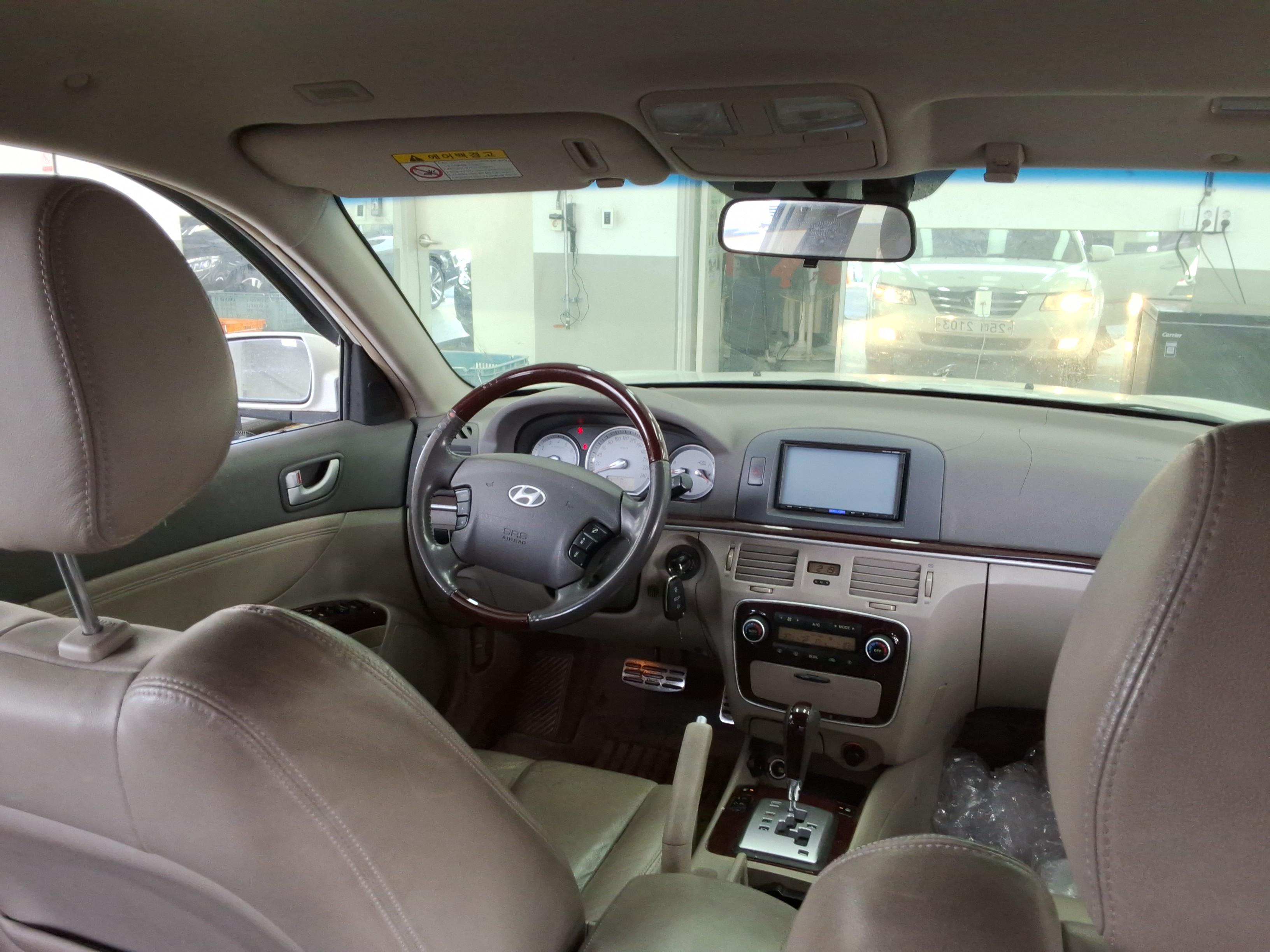 Hyundai Sonata 2007 - Image 13