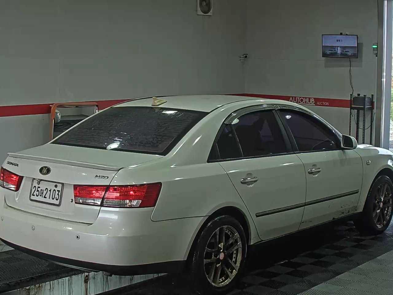 Hyundai Sonata 2007 - Image 4