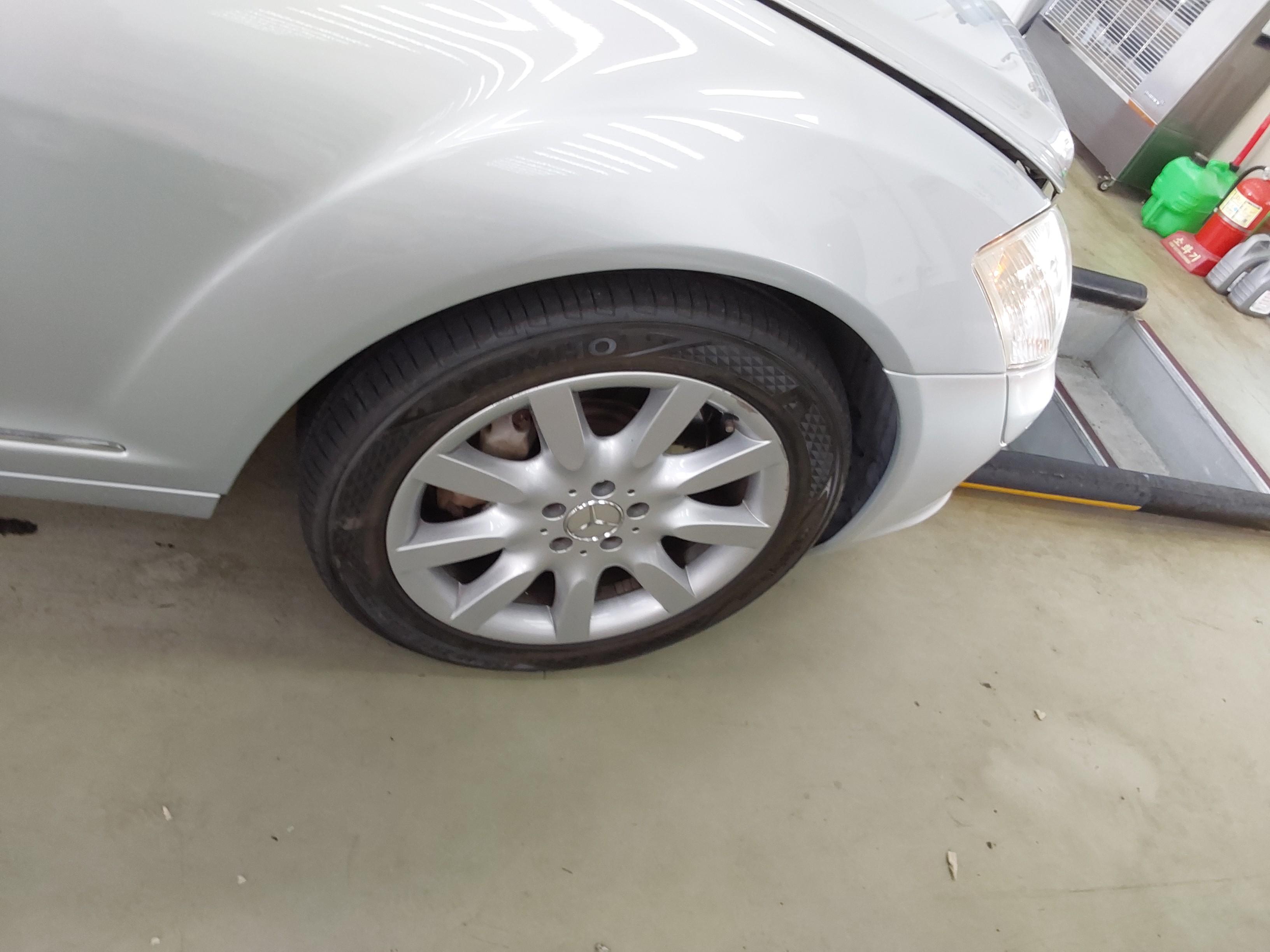 مرسيدس بنز إس كلاس 2008 - صورة 21