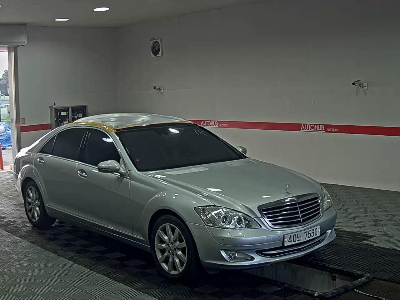 مرسيدس بنز إس كلاس 2008 - صورة 2