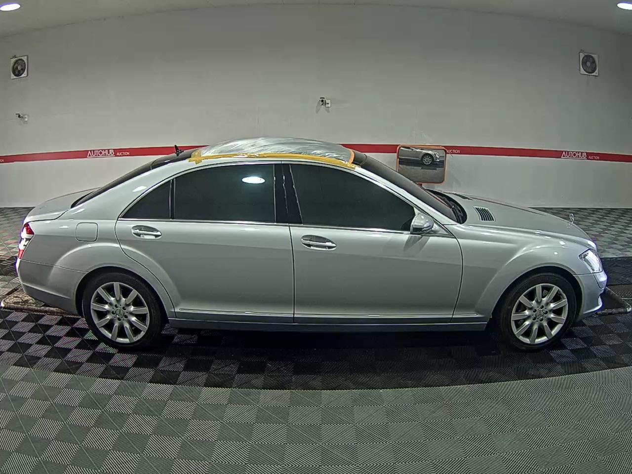 مرسيدس بنز إس كلاس 2008 - صورة 3