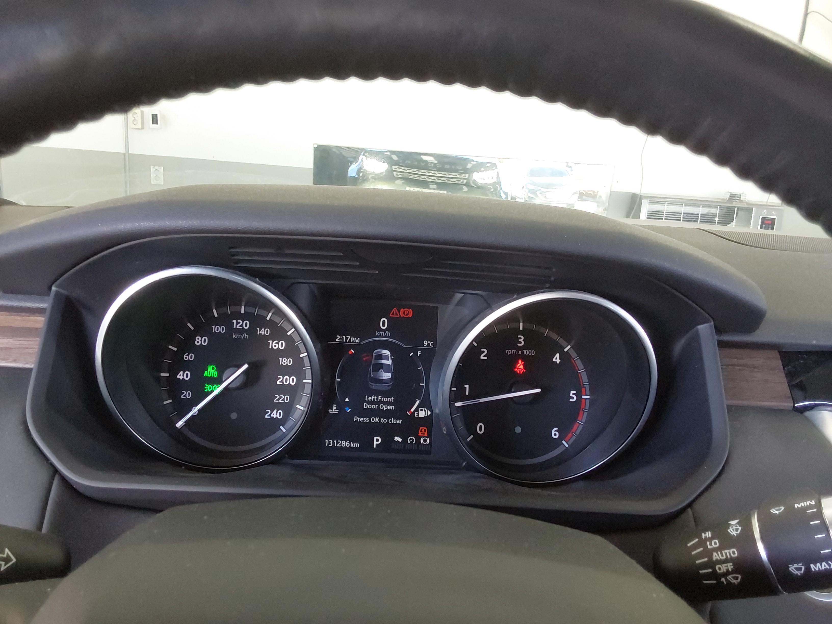 LAND-ROVER 디스커버리 2017 - 이미지 10