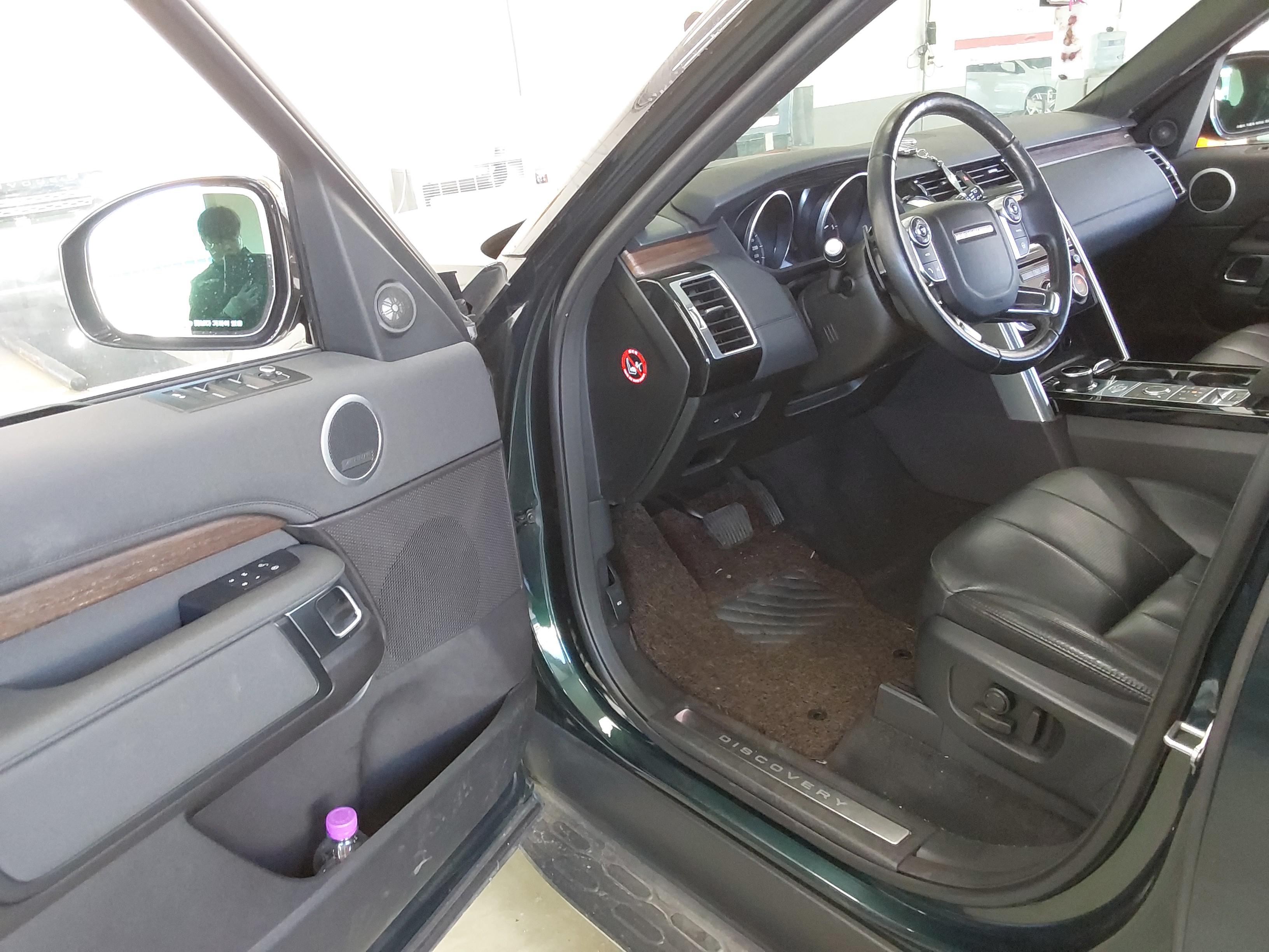 LAND-ROVER 디스커버리 2017 - 이미지 11